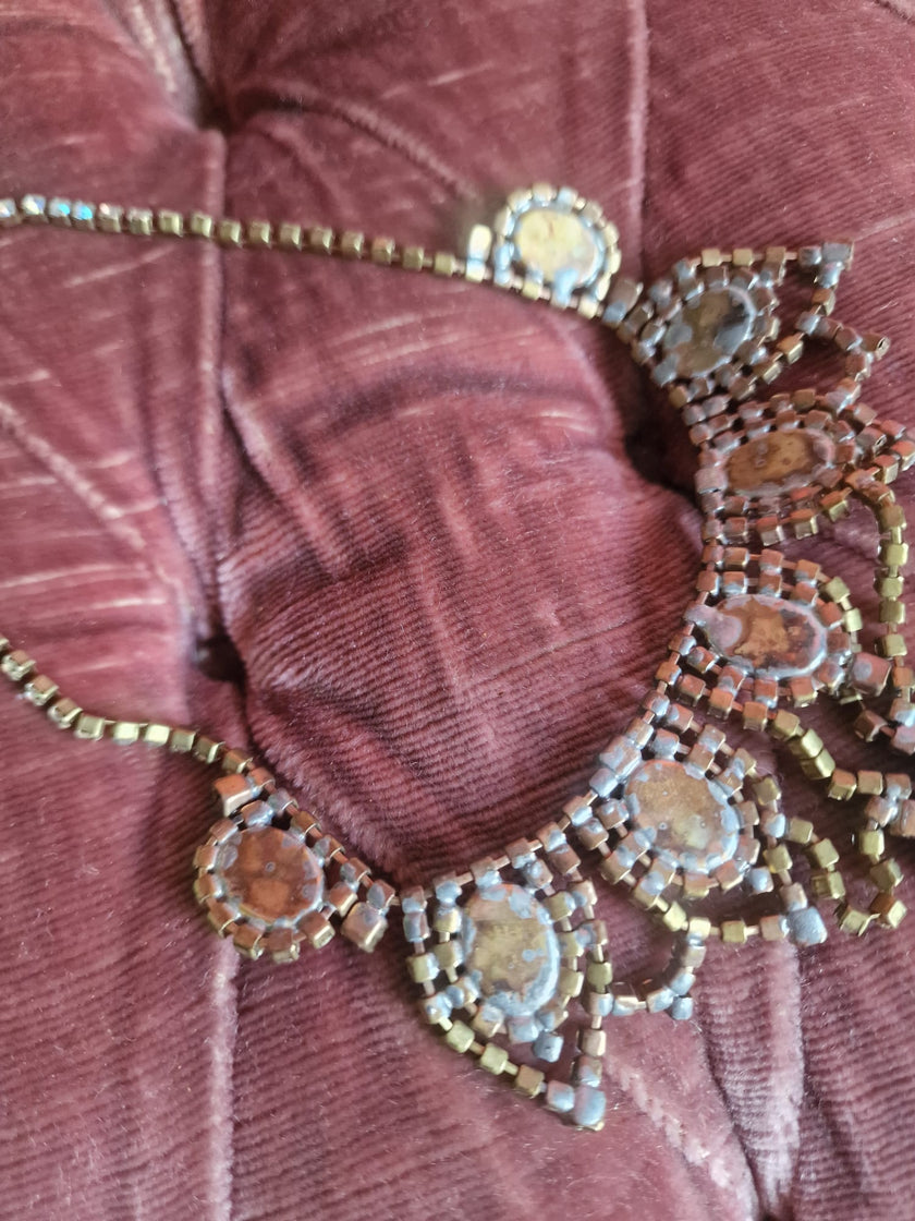 Fuchsia Cabochon & Crystal Statement Necklace – Vintage Rhinestone Bib