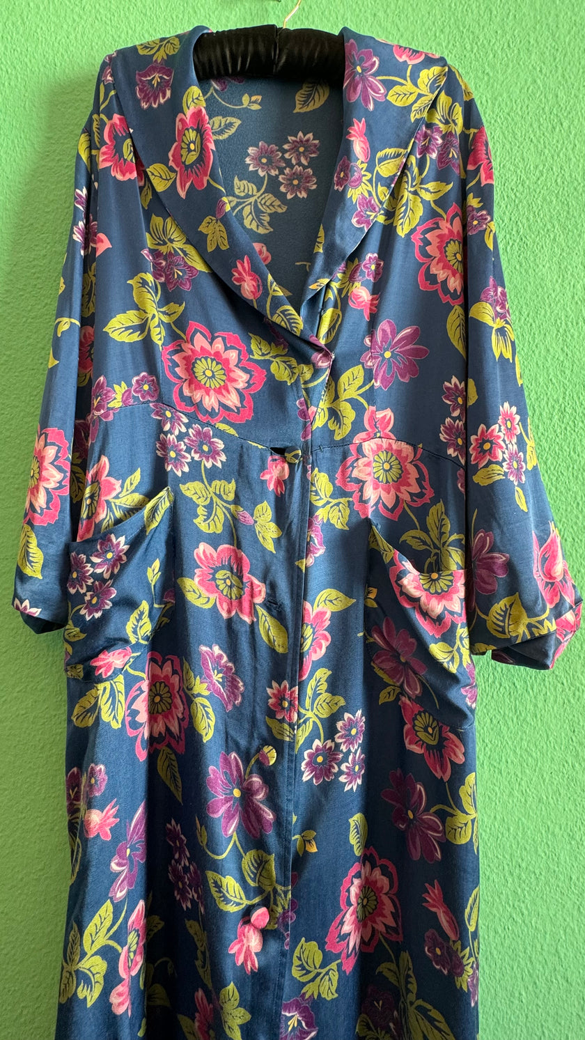 Vintage 1970s Blue Floral Synthetic Robe Dress