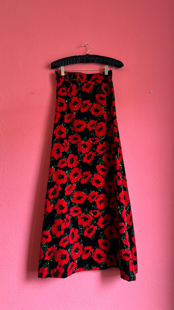 Vintage 1970s Mickhausen Black Velvet Poppy Print Skirt