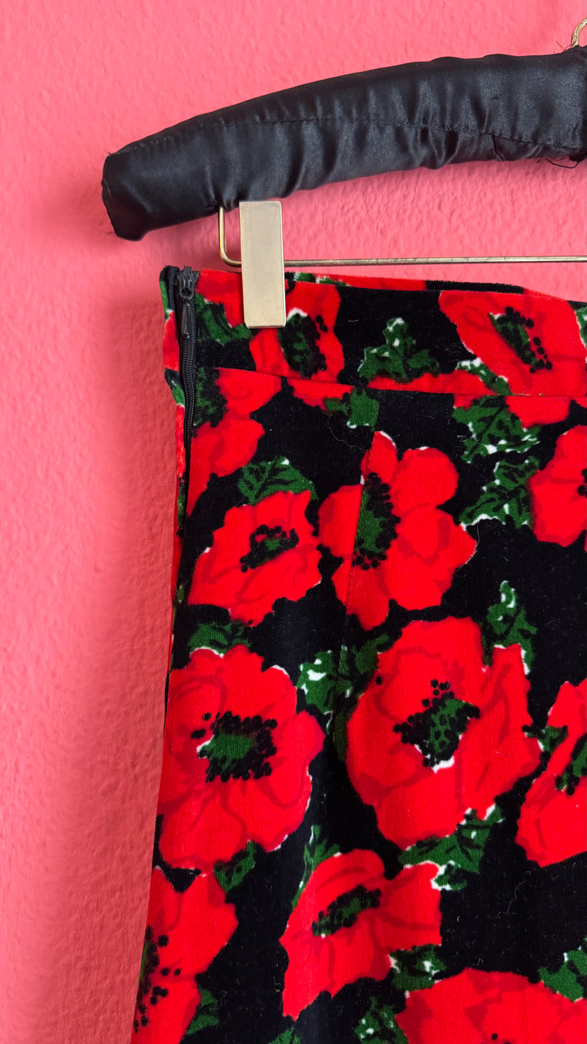 Vintage 1970s Mickhausen Black Velvet Poppy Print Skirt