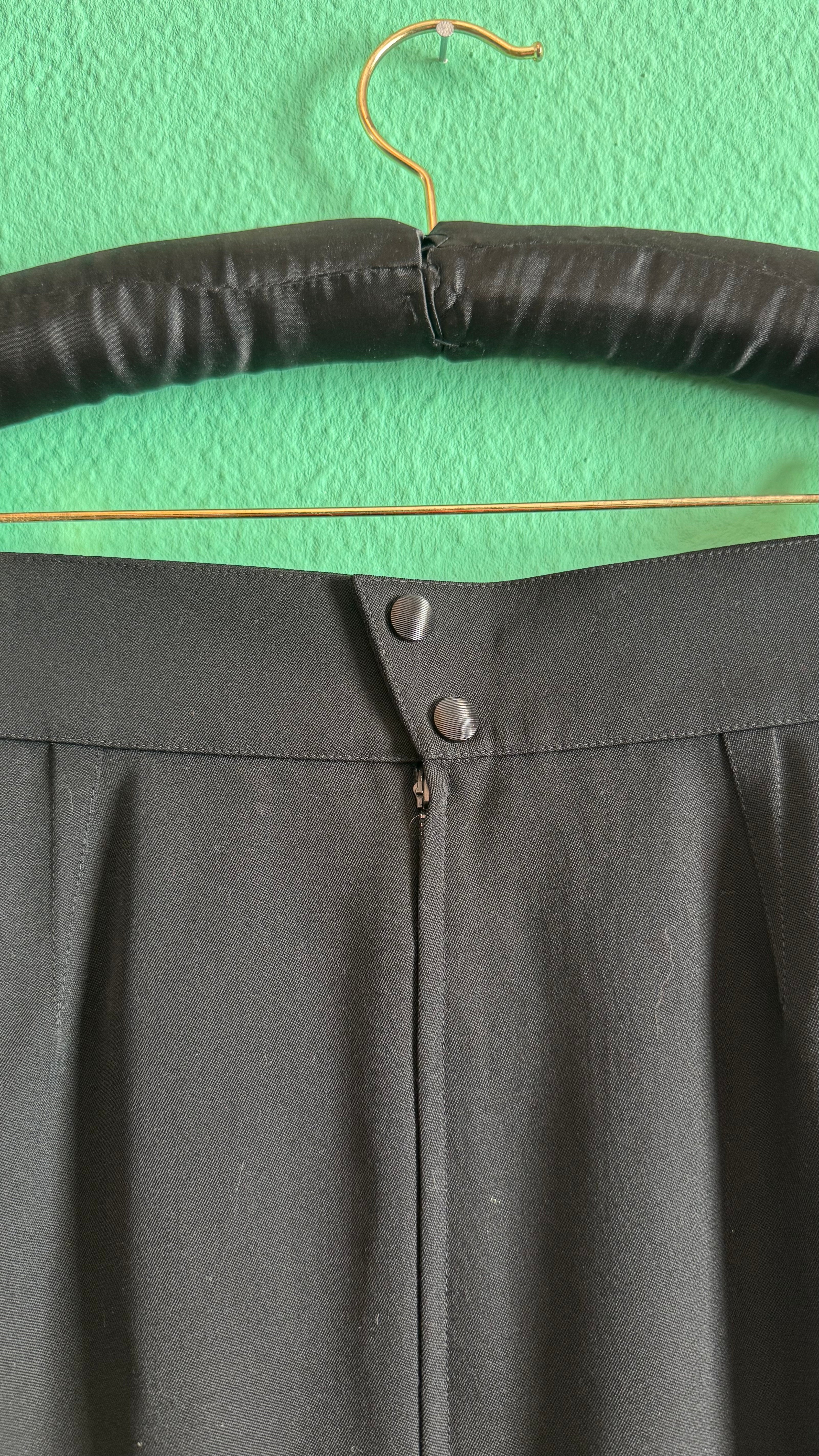 Vintage Thierry Mugler Black Virgin Wool Pencil Skirt