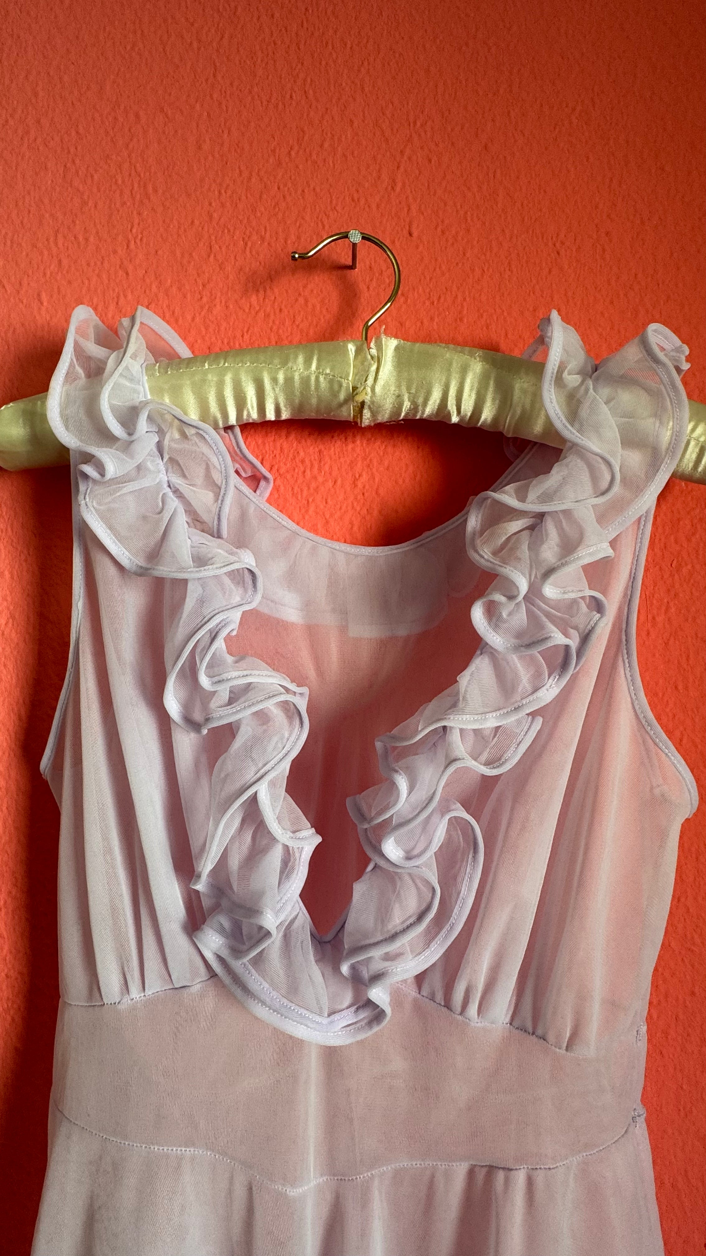 Vintage 1960s Pale Pink Ruffle Nightgown Set