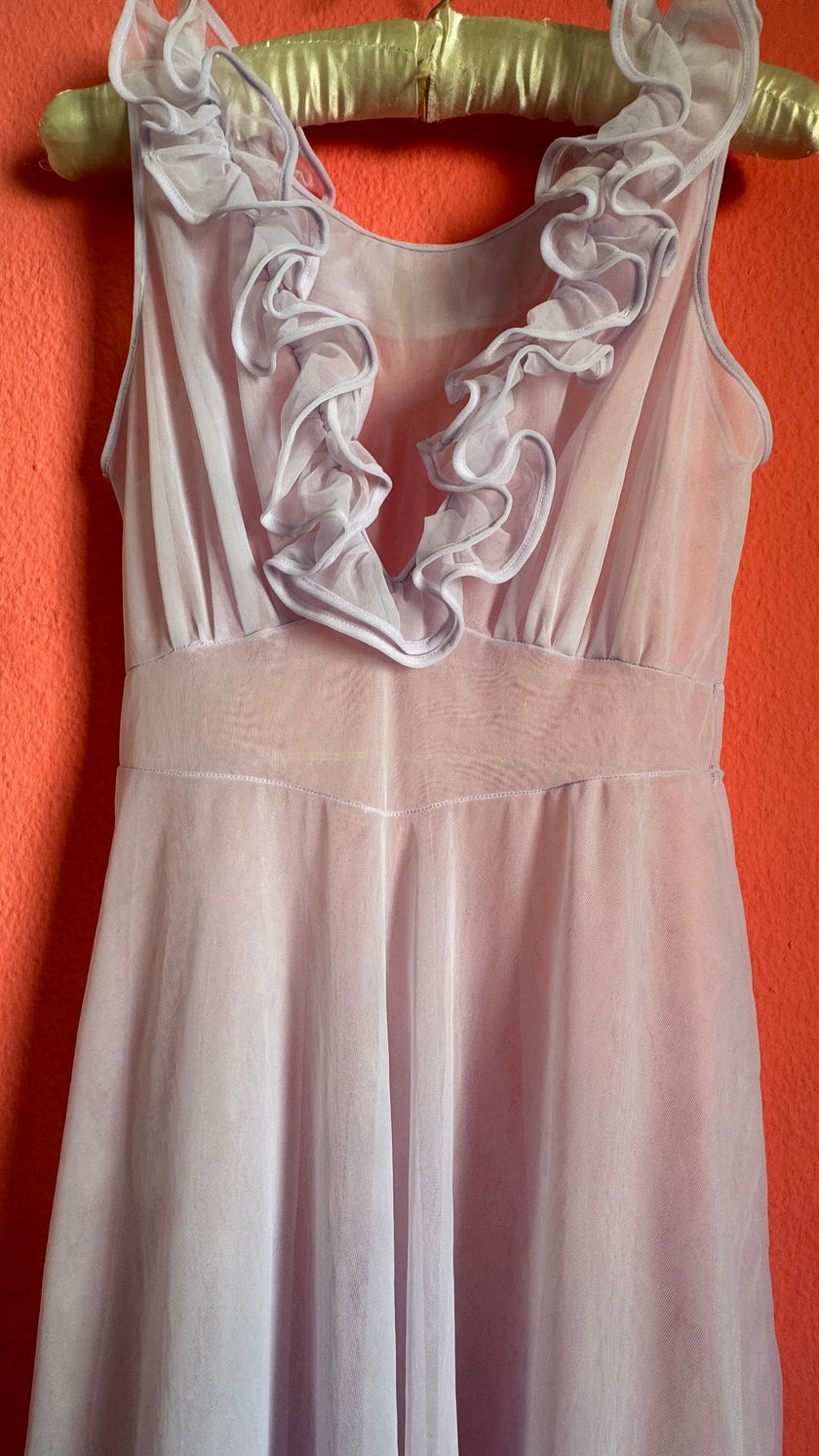 Vintage 1960s Pale Pink Ruffle Nightgown Set
