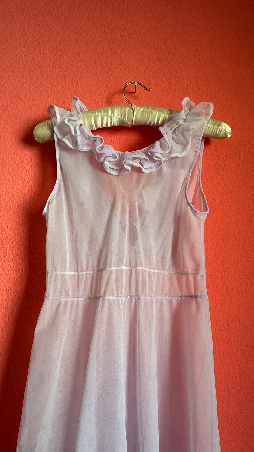 Vintage 1960s Pale Pink Ruffle Nightgown Set