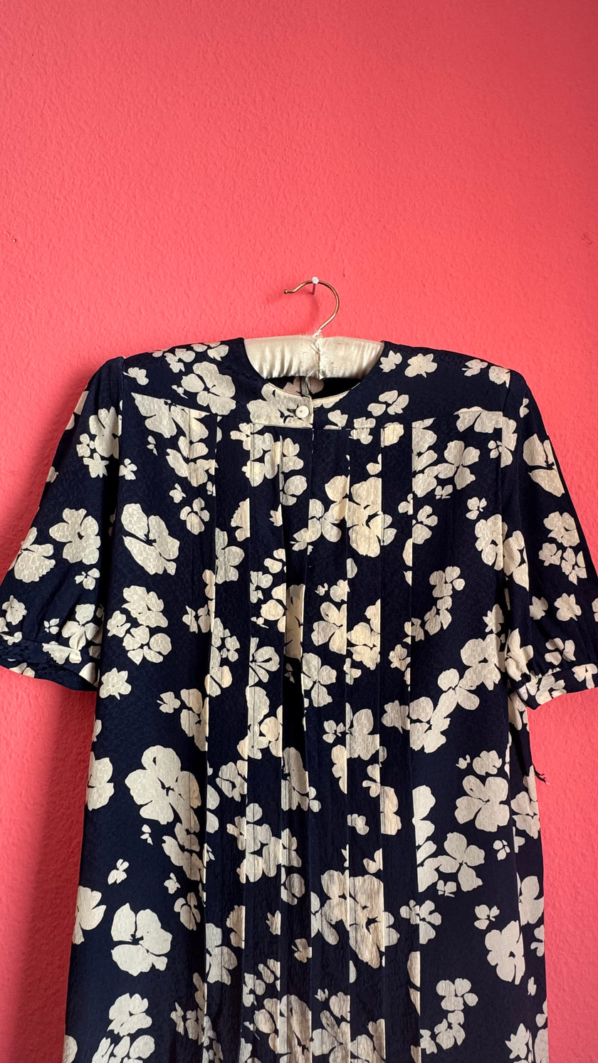 Vintage 1980s Navy & Ivory Floral Rayon Dress