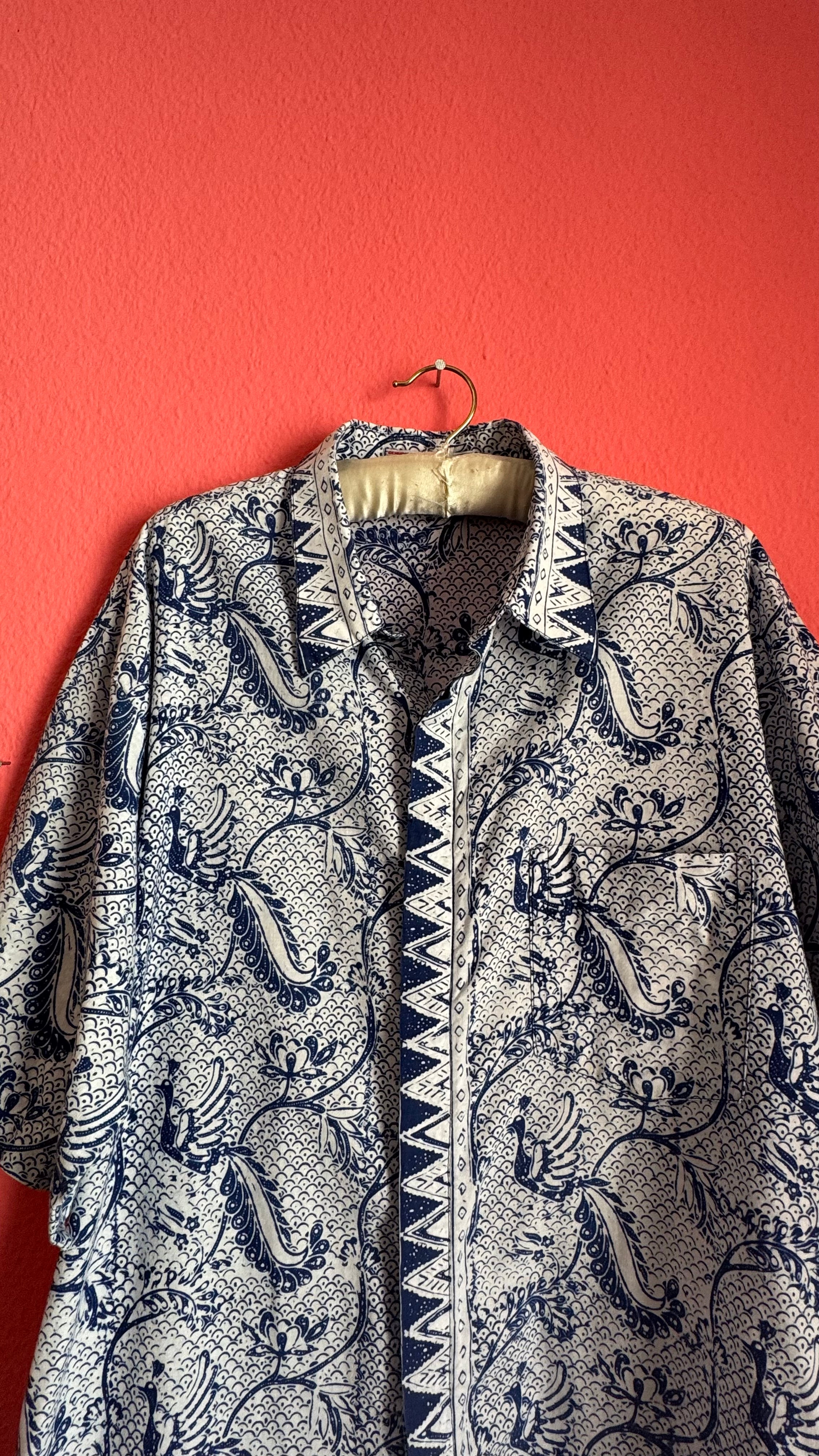 Vintage 1970s Indigo Batik Short Sleeve Shirt