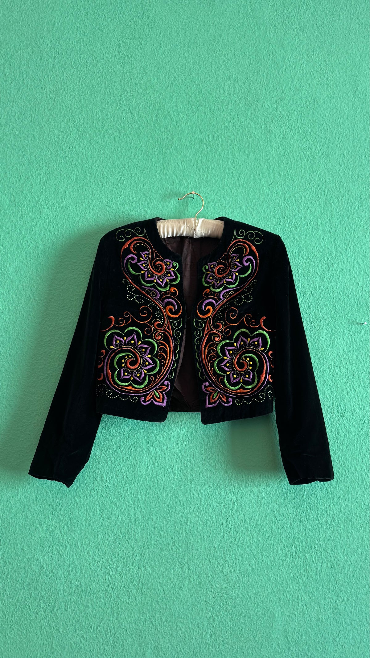 Vintage 1980s Black Velvet Embroidered Cropped Jacket by Huber Dirndl