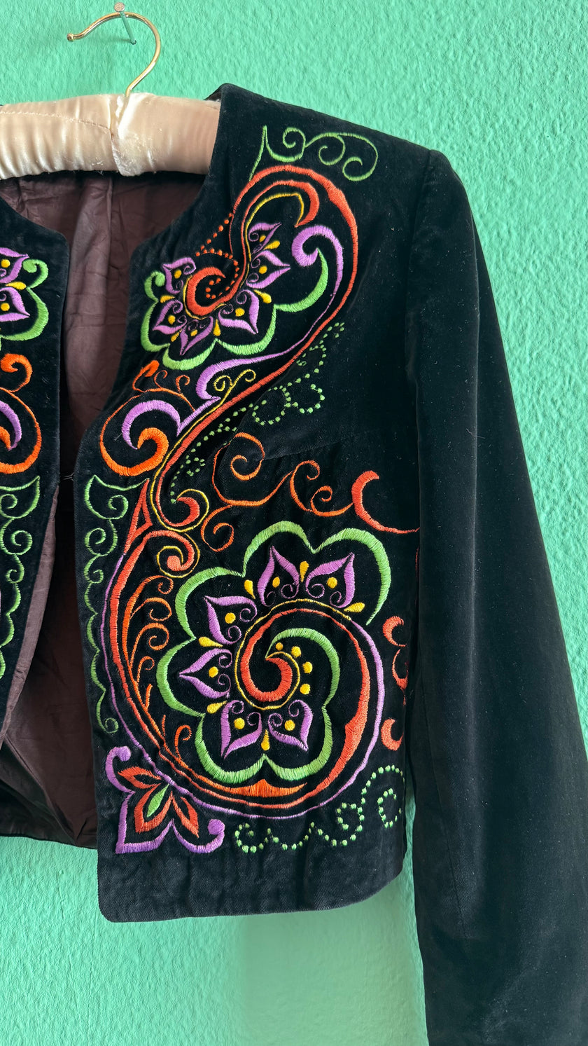 Vintage 1980s Black Velvet Embroidered Cropped Jacket by Huber Dirndl