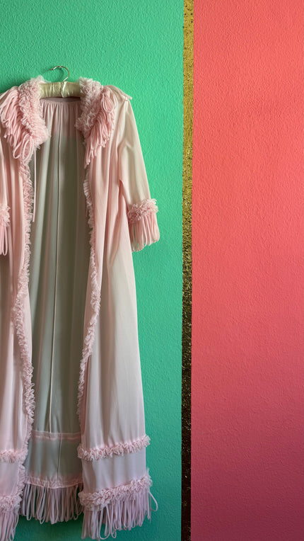 Vintage 1960s Blush Pink Ruffled Peignoir Robe