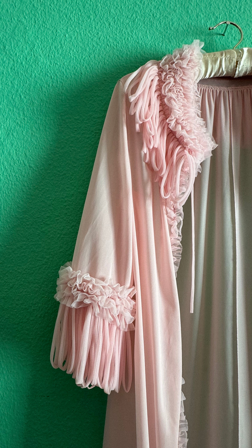 Vintage 1960s Blush Pink Ruffled Peignoir Robe