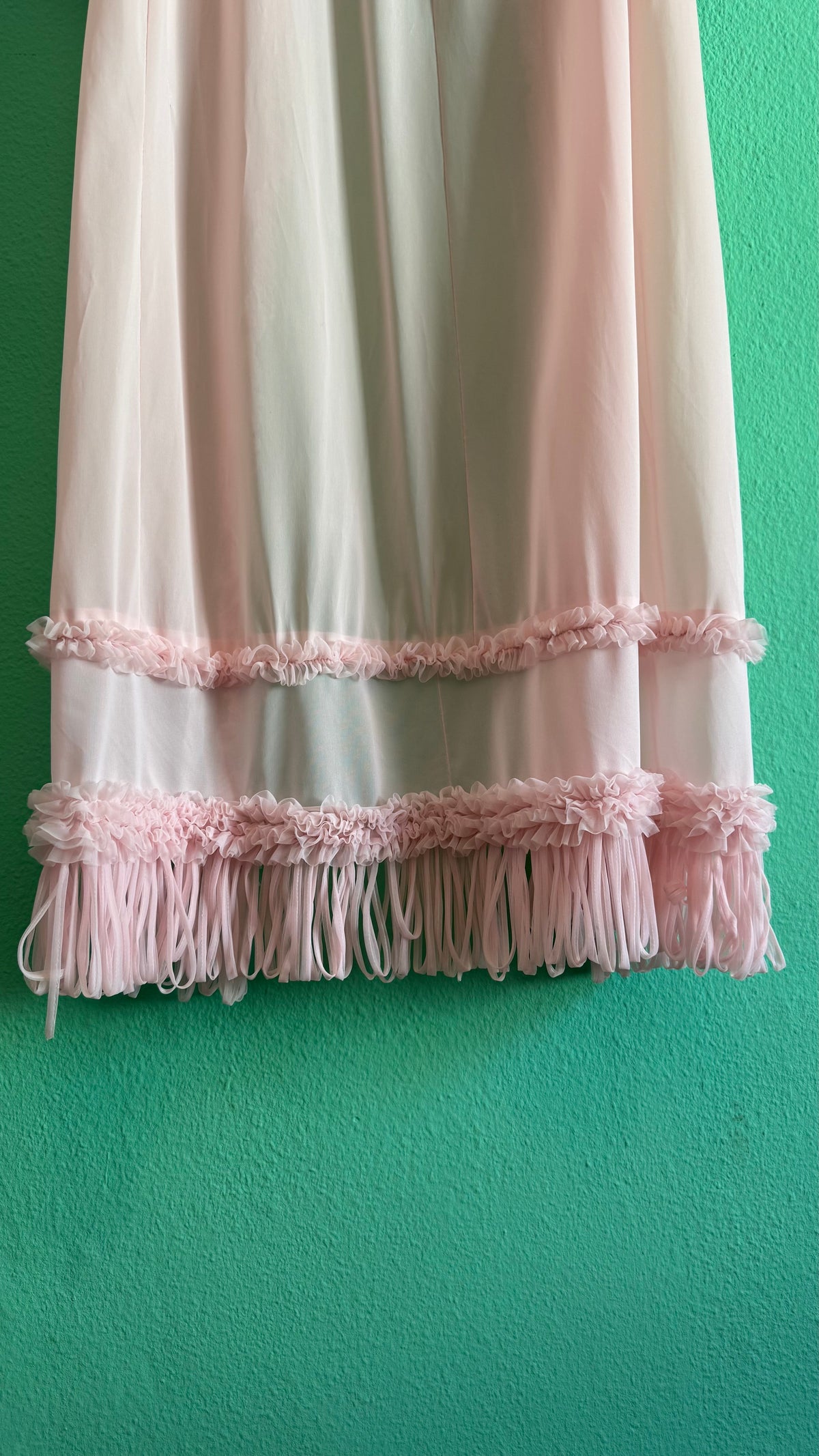Vintage 1960s Blush Pink Ruffled Peignoir Robe