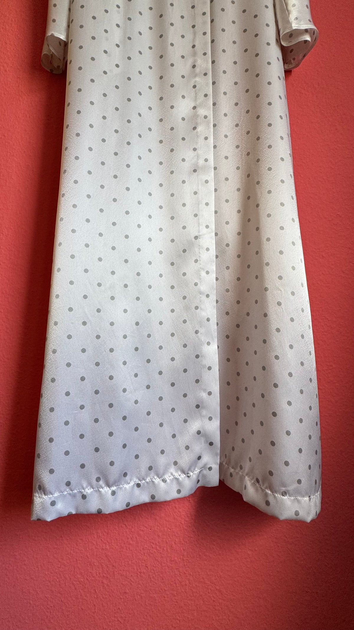 Vintage 1980s Ivory Polka Dot Polyester Nightgown & Robe Set