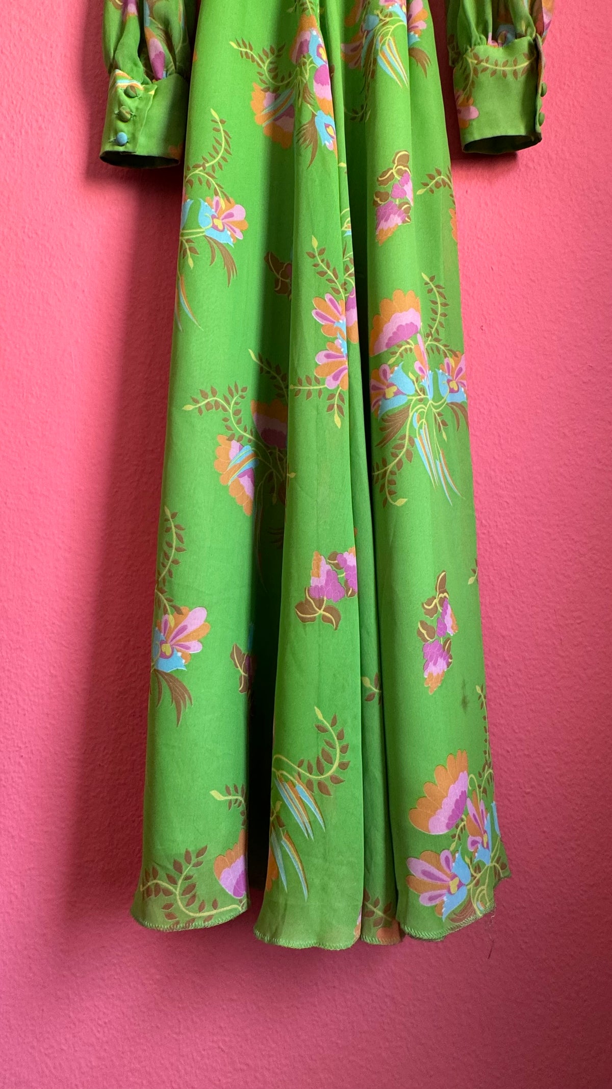 Vintage 1970s Green Floral Maxi Dress With Belt