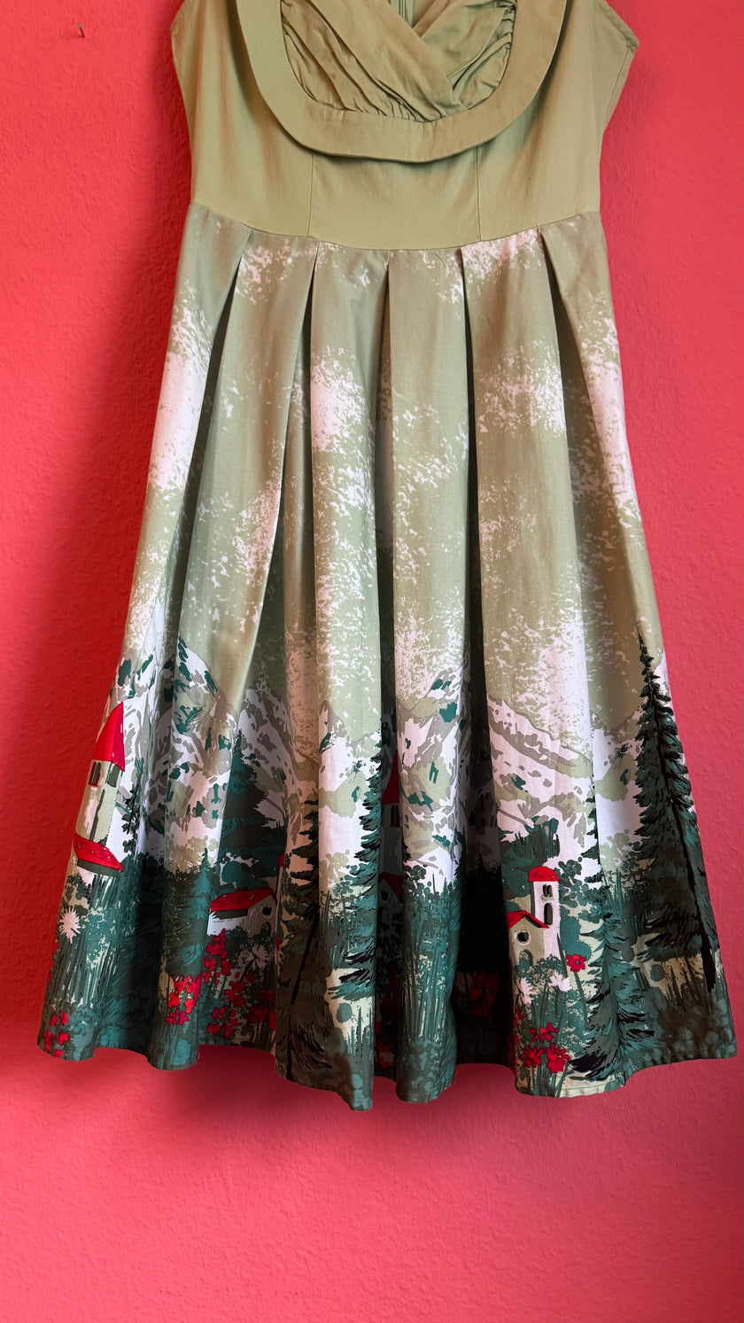 Vintage 1950s Alpine Scenic Print Dress