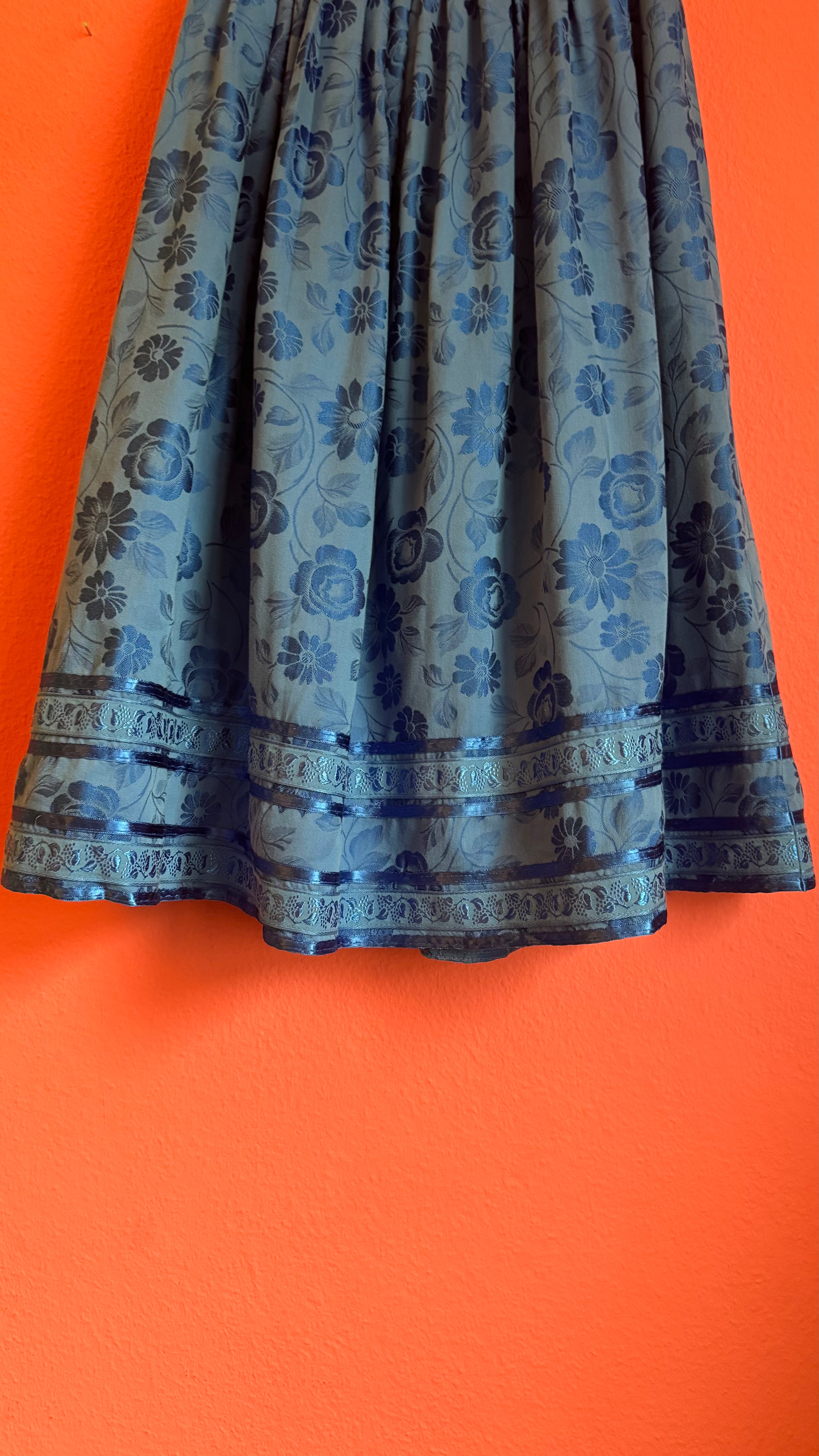Vintage 1980s Blue Floral Tracht Dirndl Skirt