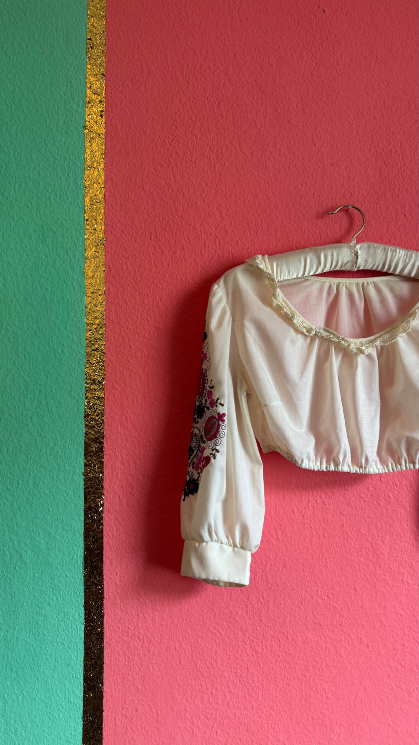 Vintage 1970s Ivory Embroidered Folk Cropped Blouse