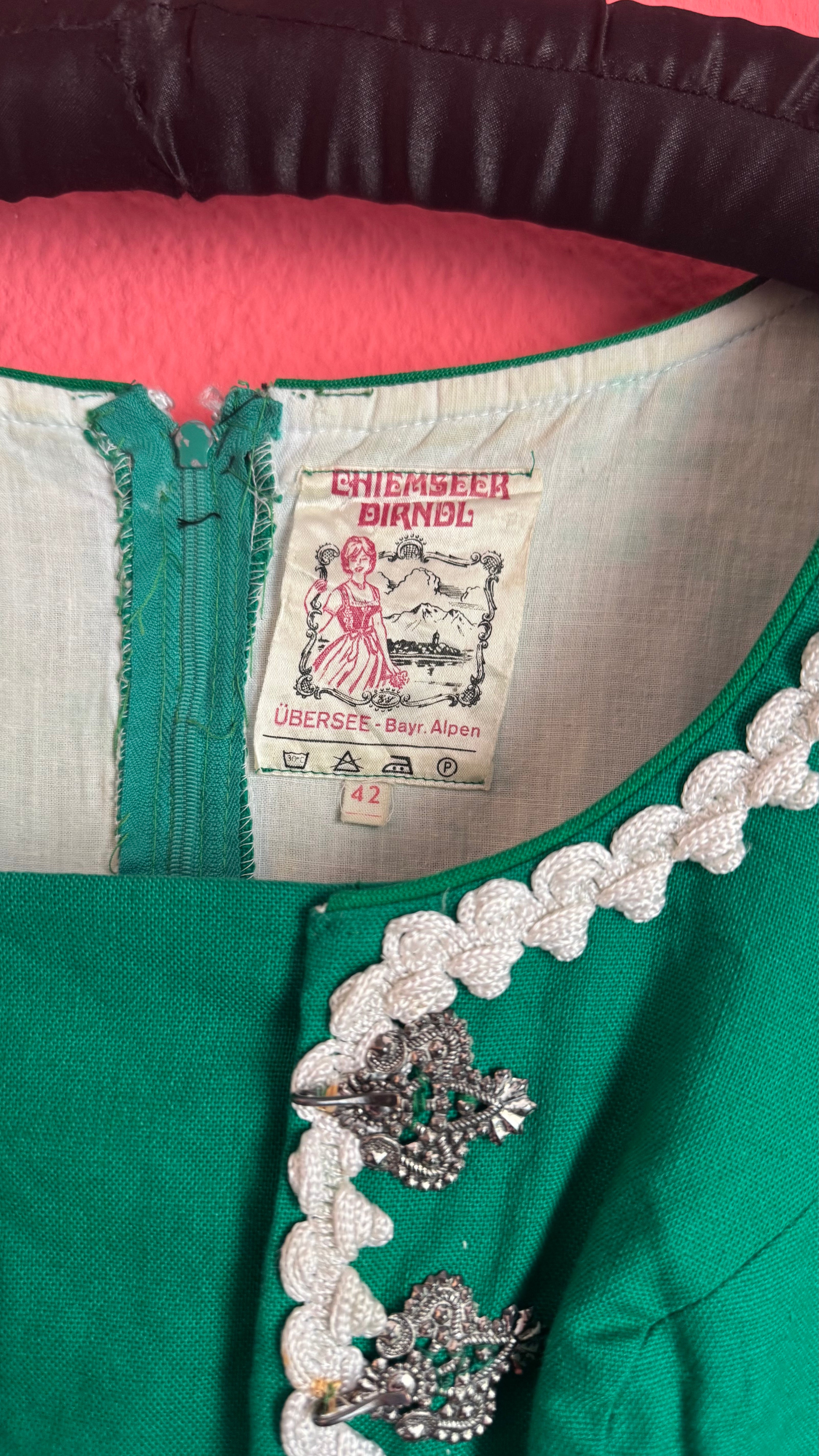 Vintage 1960s Green Embroidered Dirndl Dress by Chiemseer Dirndl