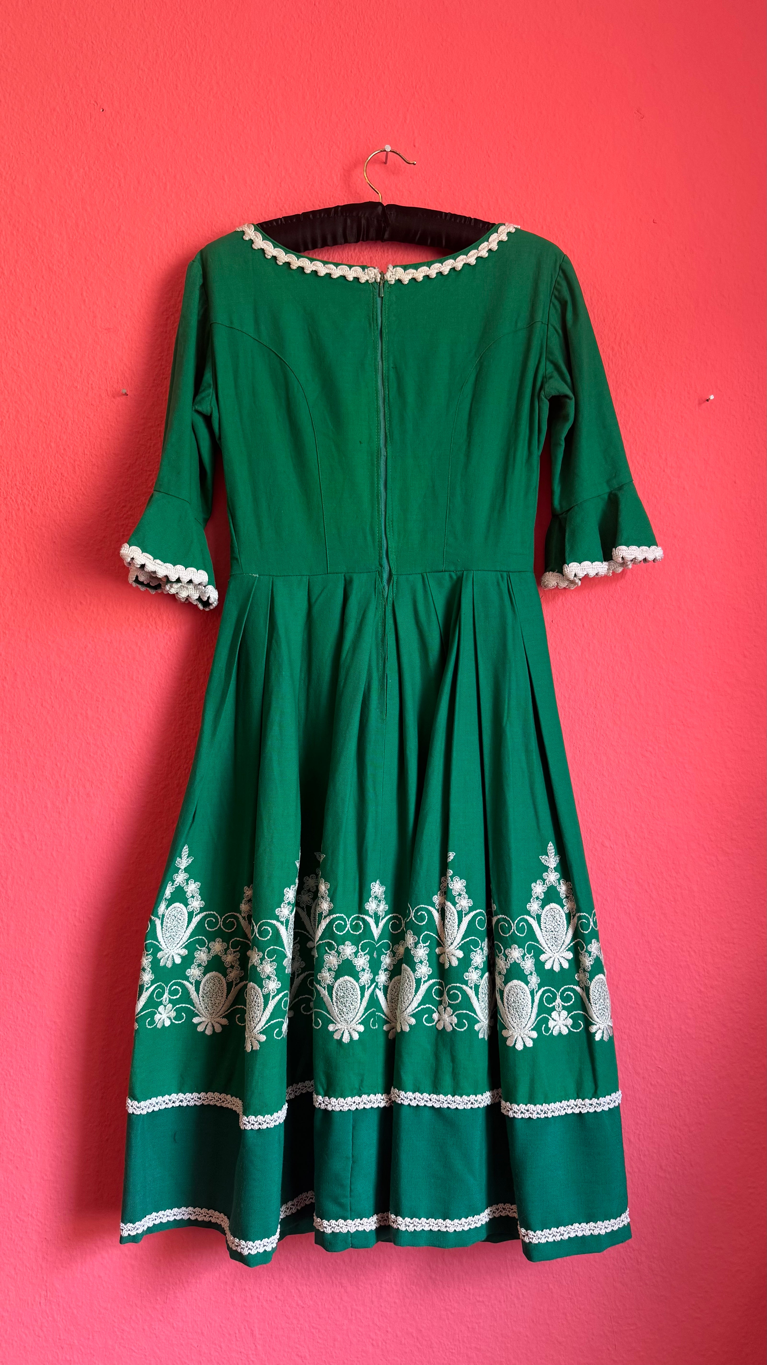 Vintage 1960s Green Embroidered Dirndl Dress by Chiemseer Dirndl