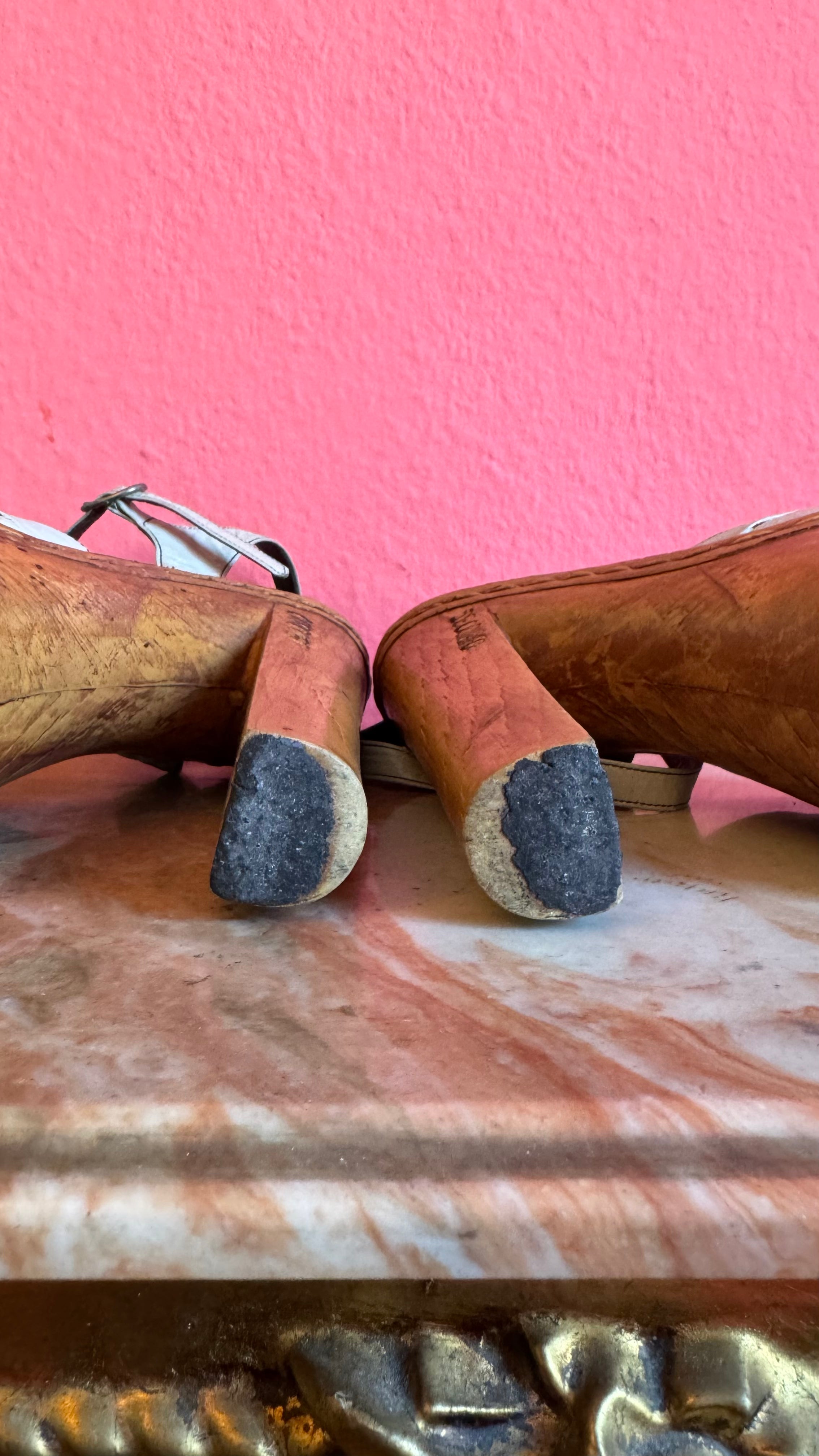 Vintage 1970s Cream Leather Platform Sandals With Wooden Heel by Deodato