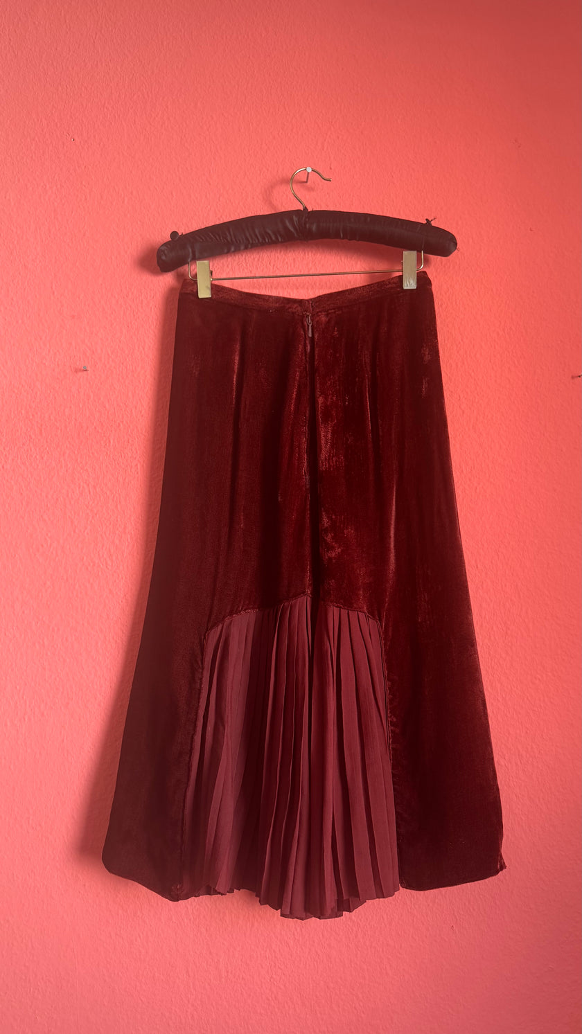 Vintage 1980s Burgundy Velvet Pleated Midi Skirt