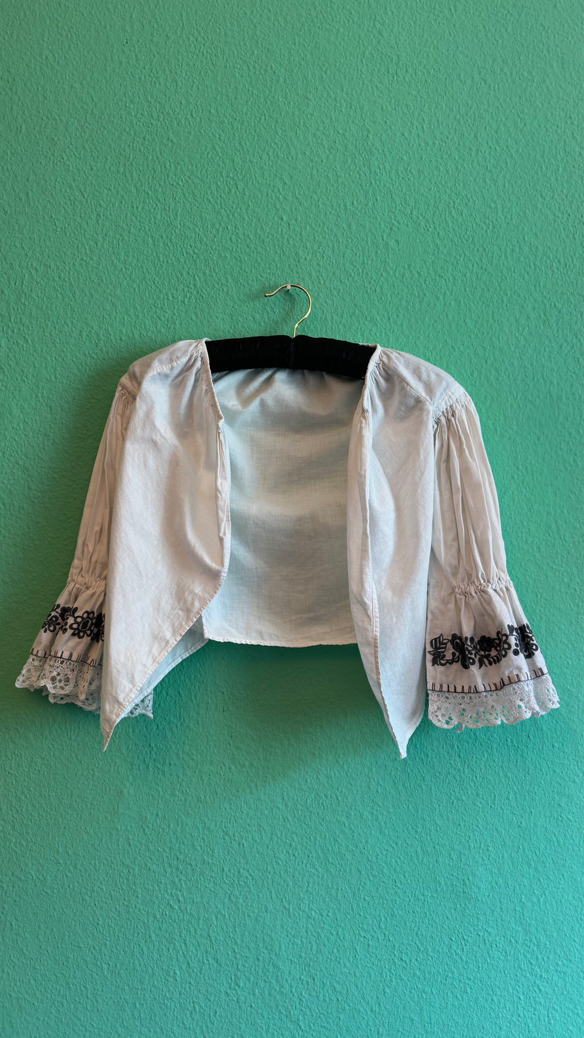 Vintage 1970s Ivory Cotton Embroidered Dirndl Blouse