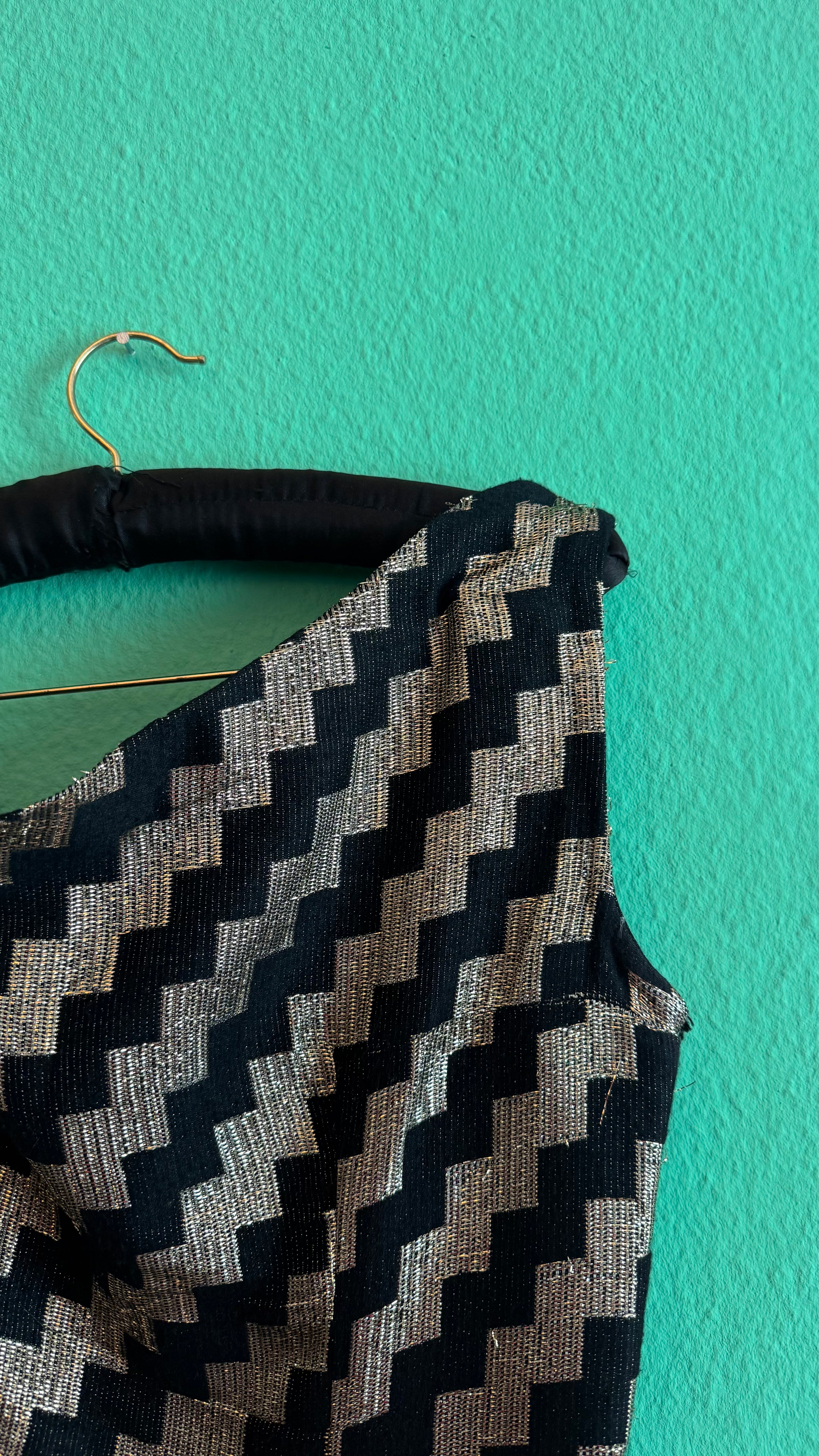 Vintage 1980s Black And Gold Metallic One-Shoulder Top