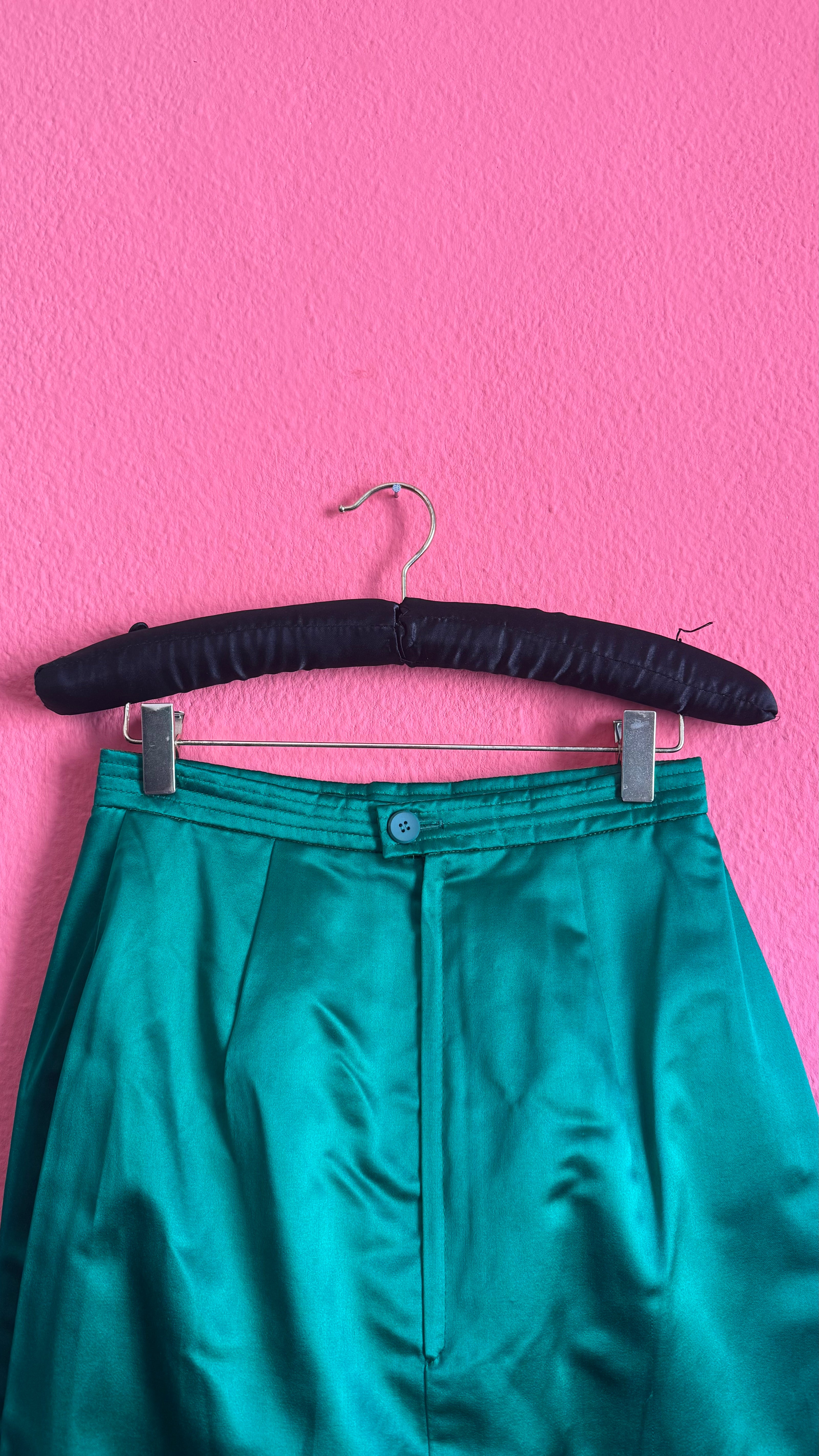 Vintage 1990s Amarotico Emerald Green Silk Pencil Skirt