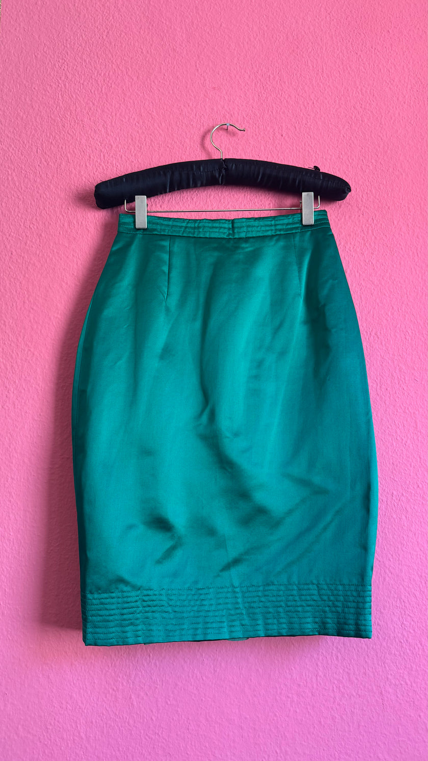Vintage 1990s Amarotico Emerald Green Silk Pencil Skirt