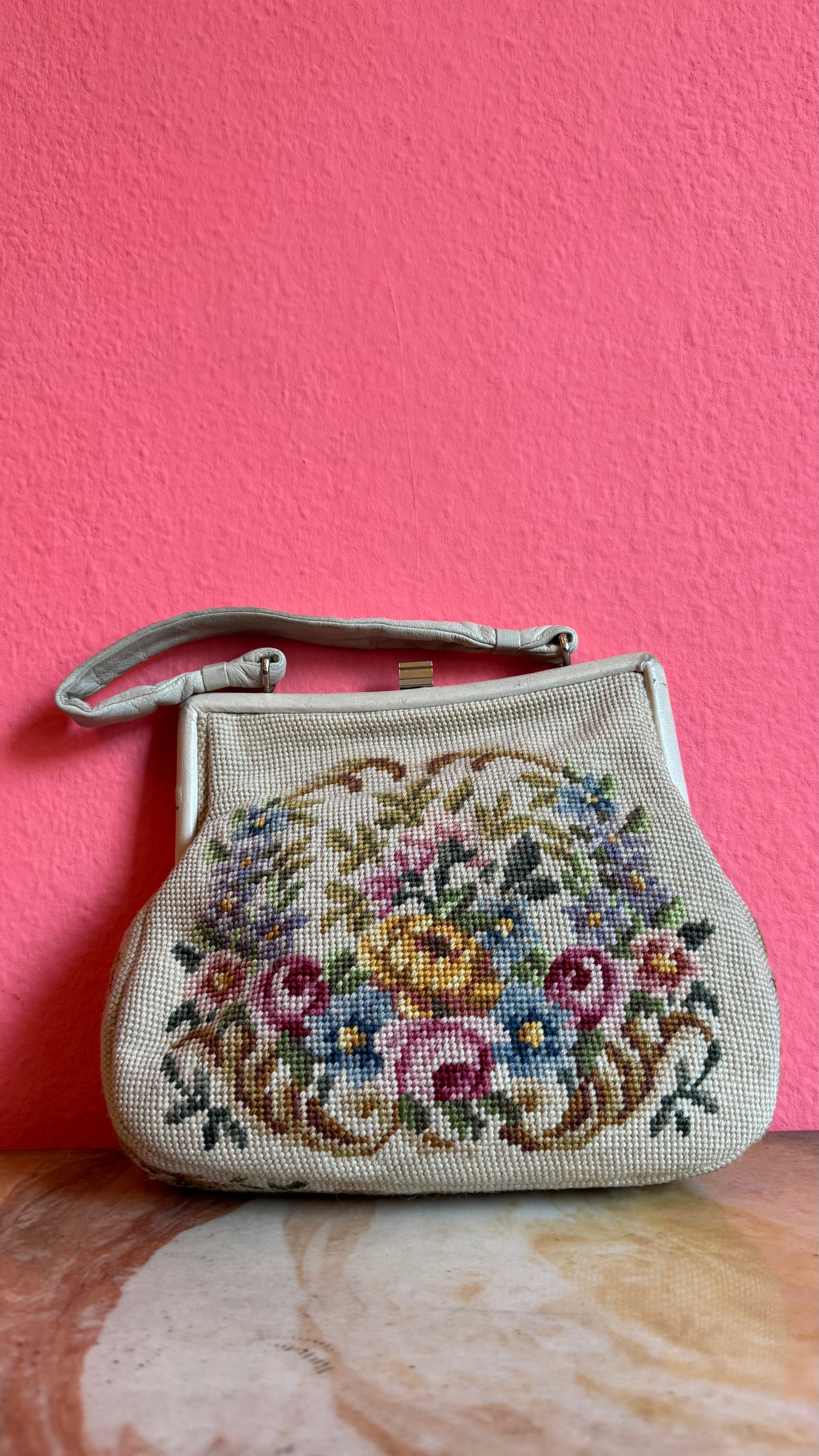 Vintage 1950s Ivory Wool Needlepoint Floral Handbag