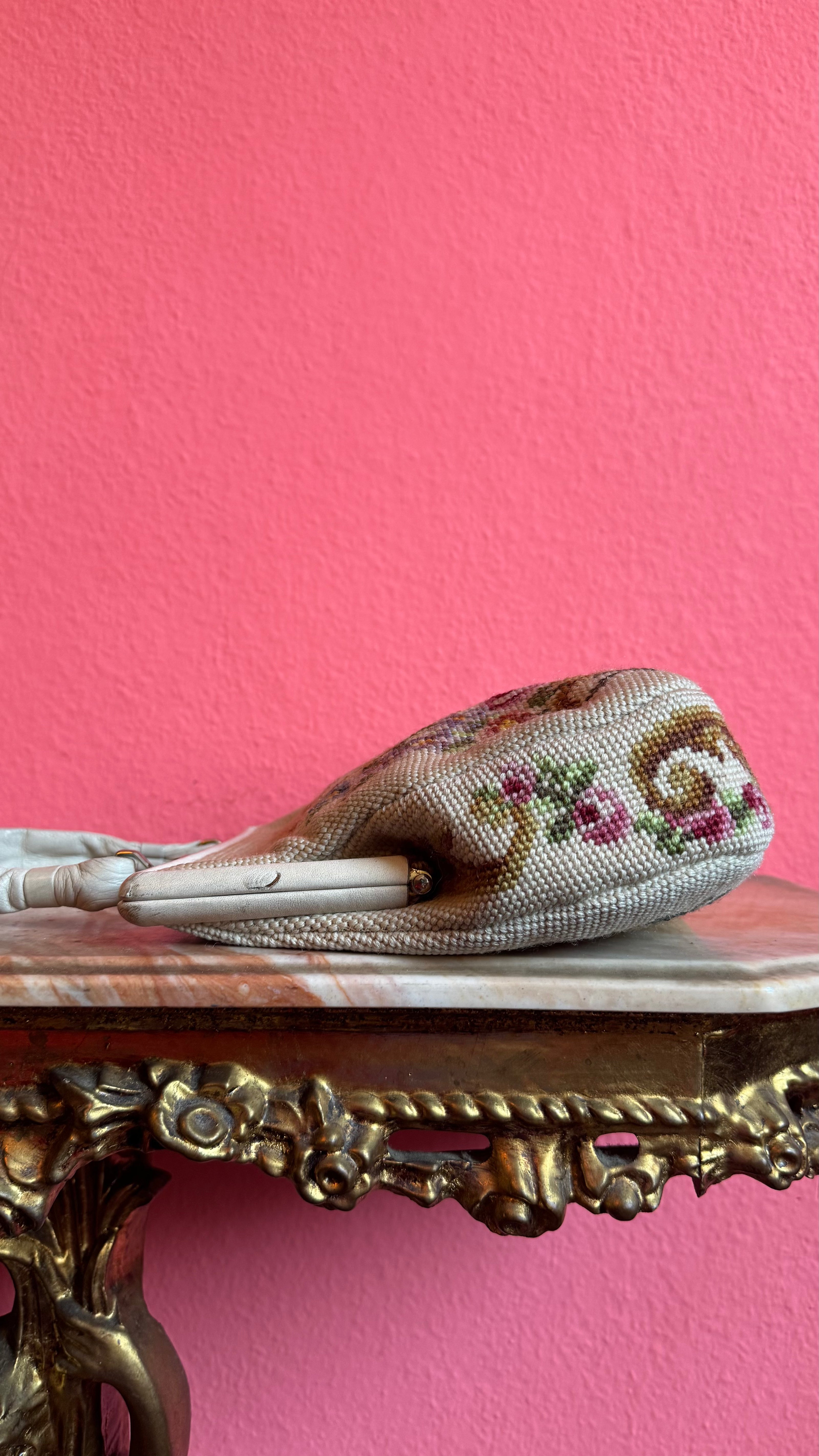 Vintage 1950s Ivory Wool Needlepoint Floral Handbag