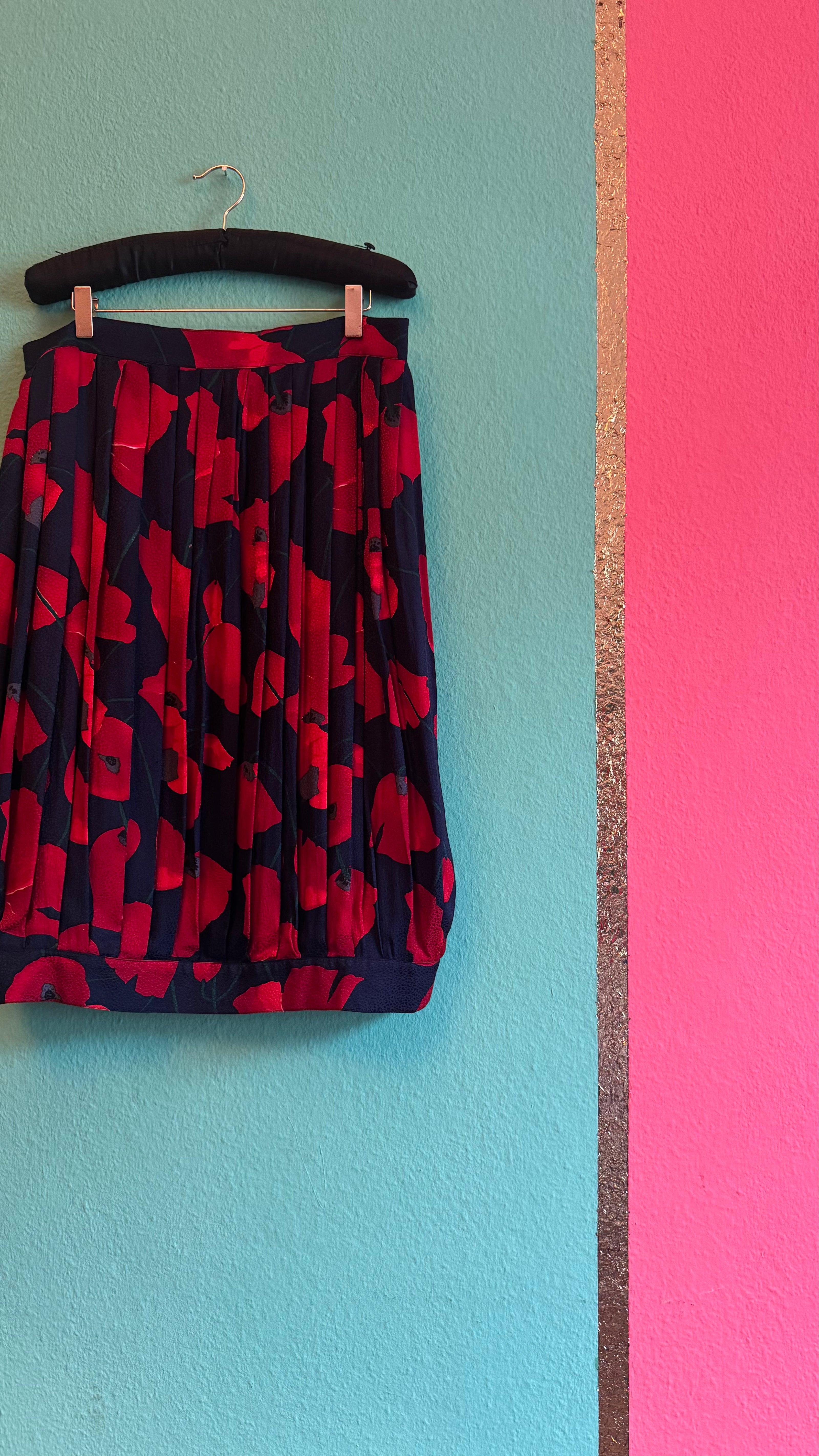 Vintage 1980s Dino Valiano Red Floral Silk Skirt