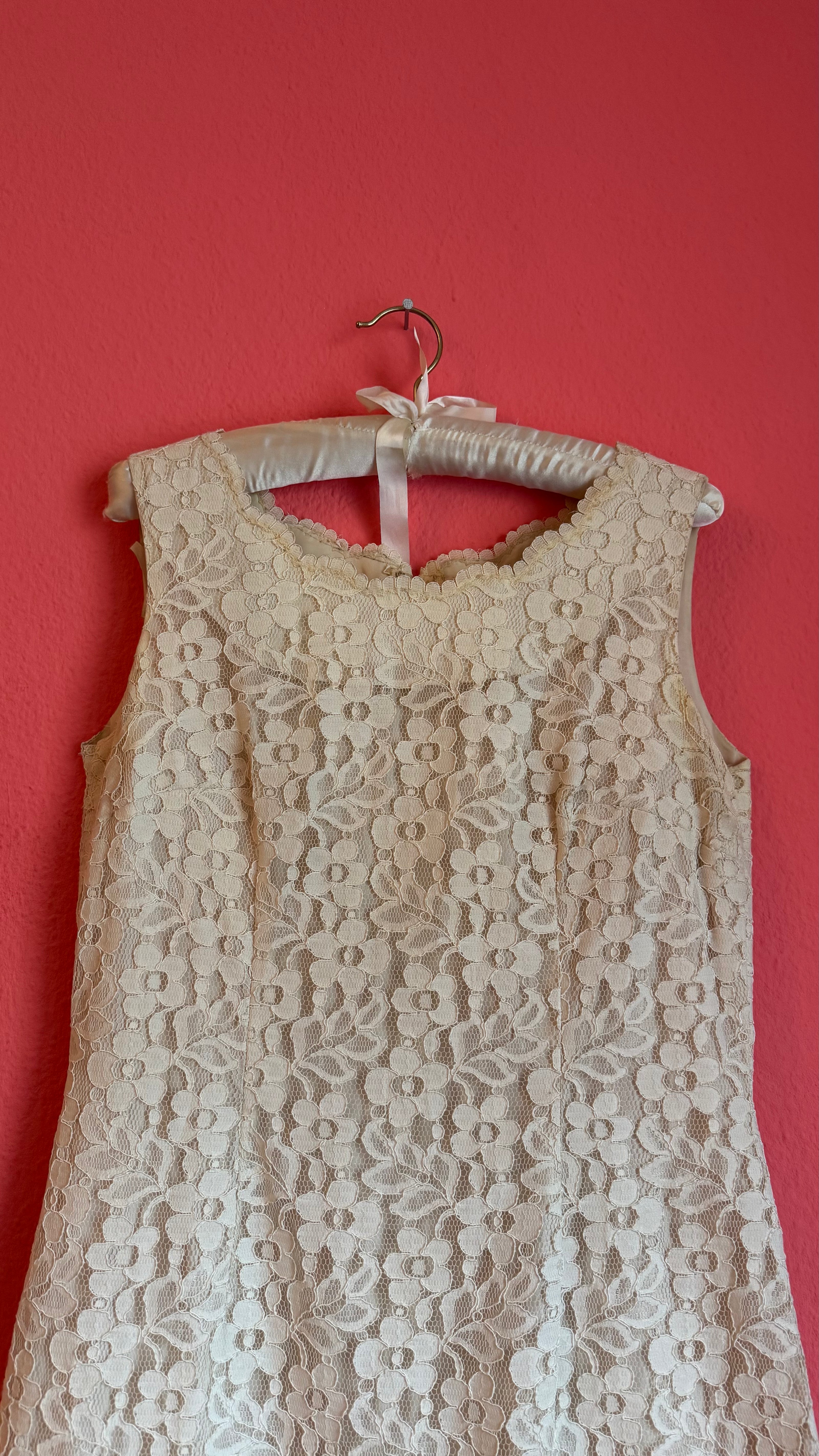 Vintage 1980s Hettlage München Ivory Lace Shift Dress