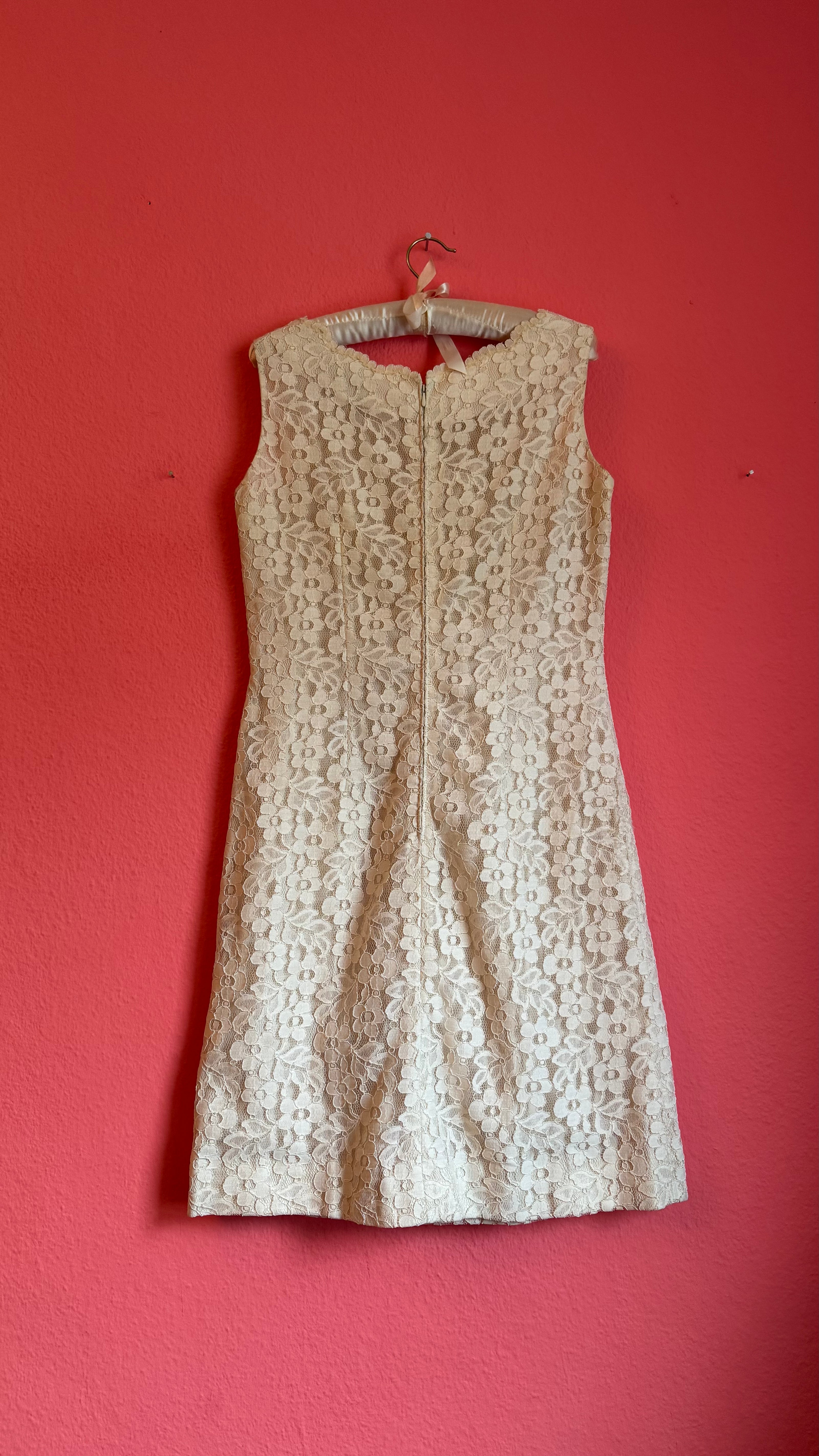 Vintage 1980s Hettlage München Ivory Lace Shift Dress