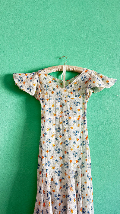 Vintage Floral Flutter Sleeve Dress – White Romantic Midi Dress