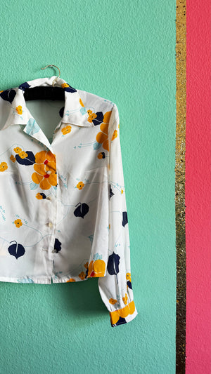 Vintage Women’s Floral Print Blouse – White Long Sleeve Retro Button-Up Top