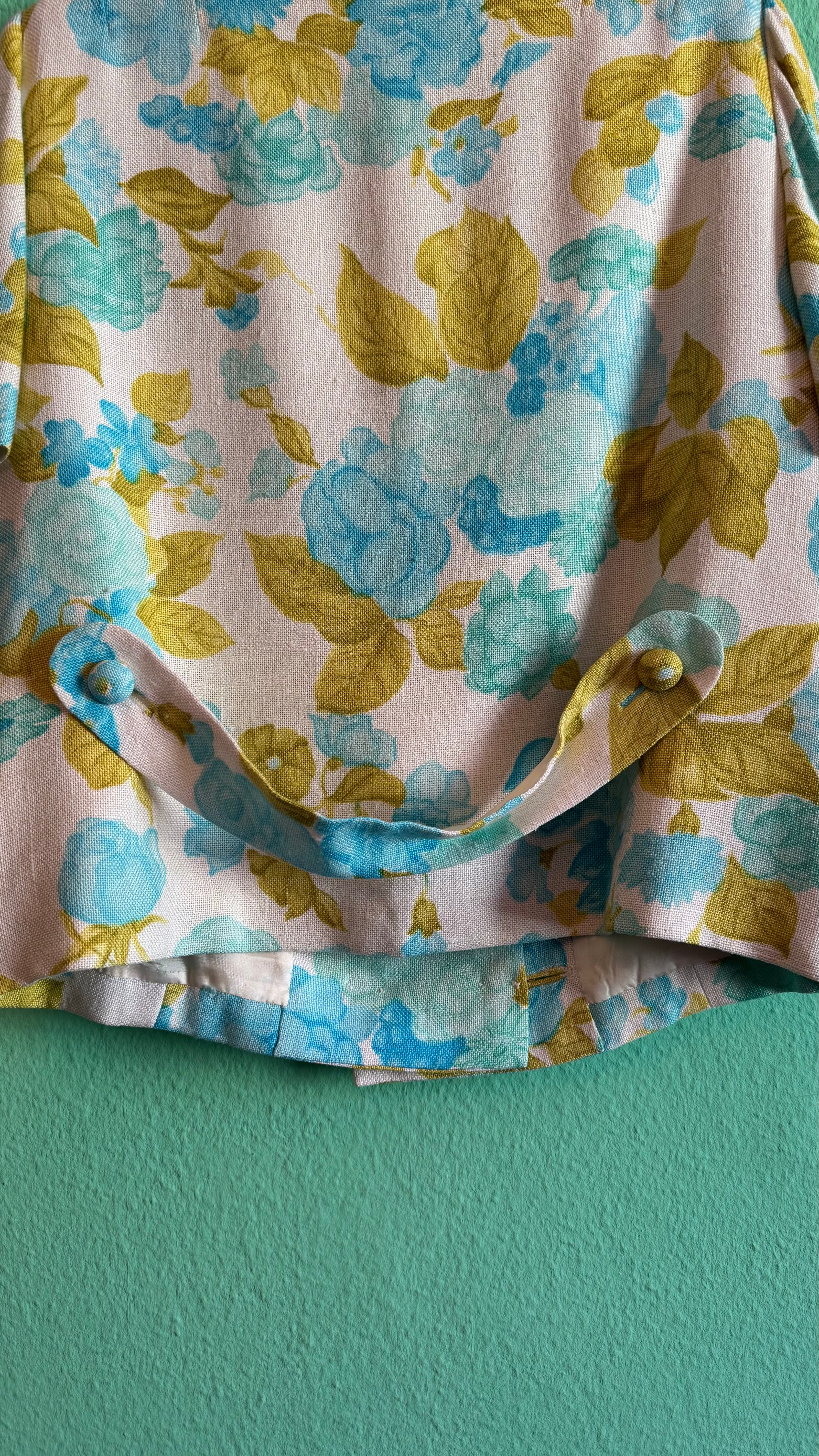 Vintage 1960s Cotton Mix Floral Cropped Jacket