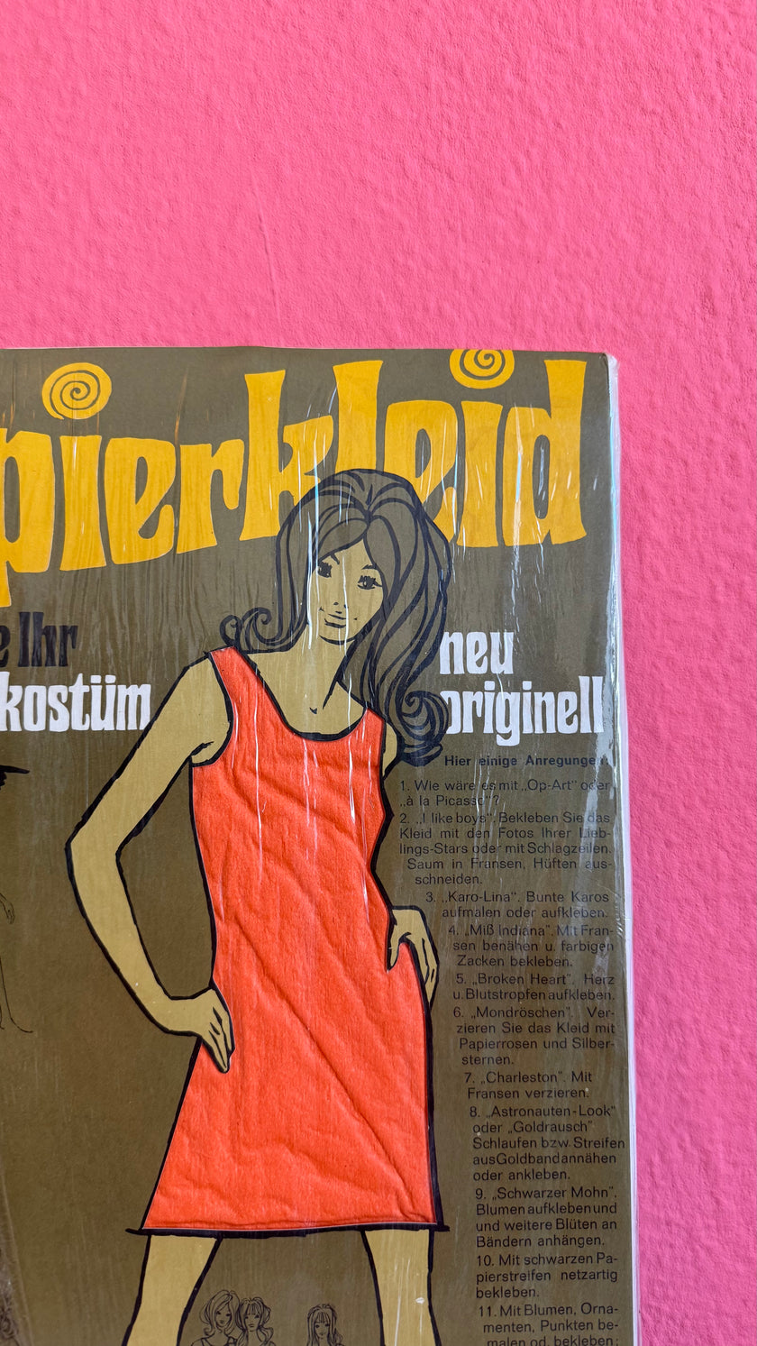 Vintage 1960s Papierkleid Paper Dress Costume Kit