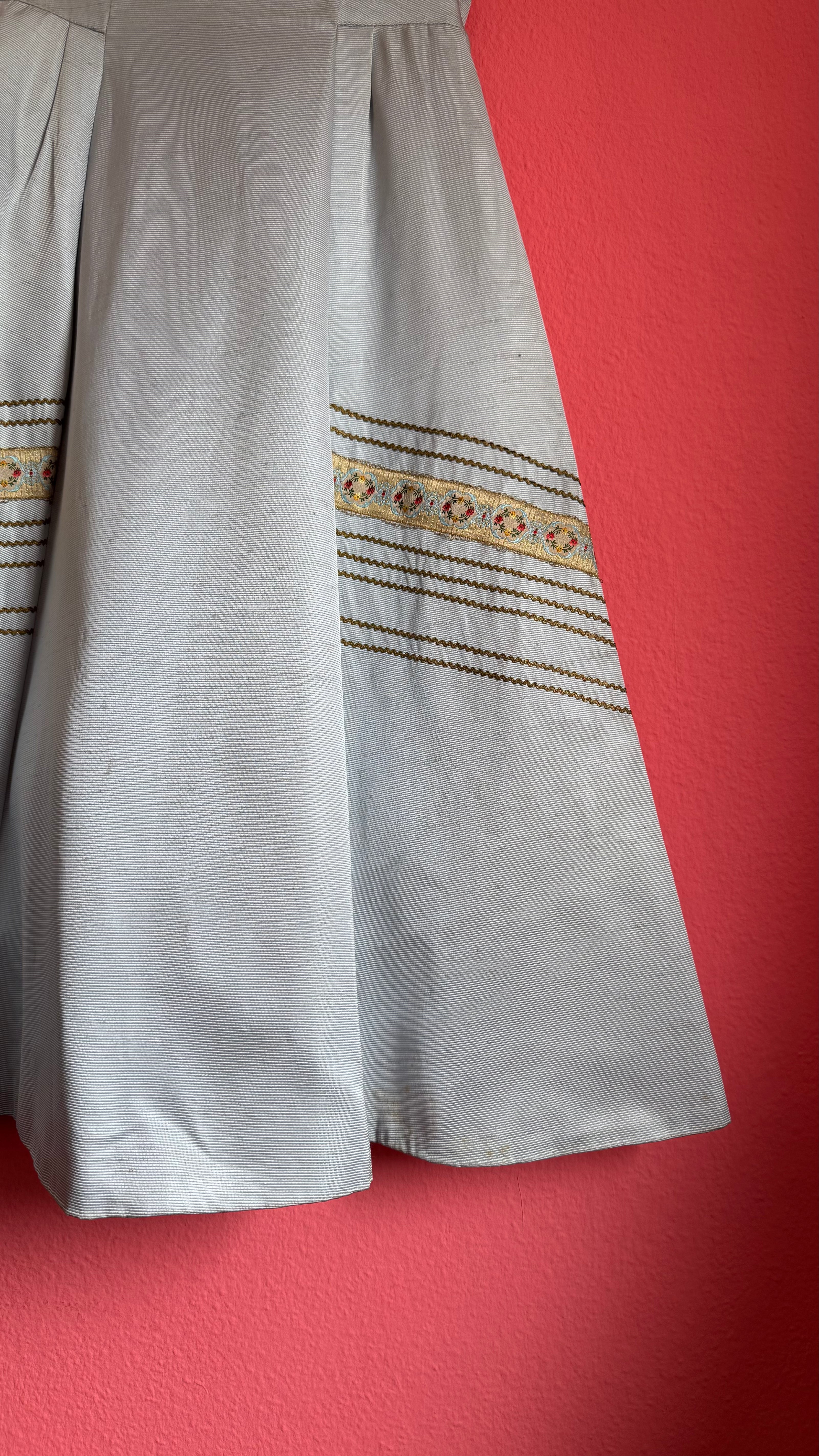 Vintage 1950s Silver Grey Silk Rep Dress with Gold Lurex Trim