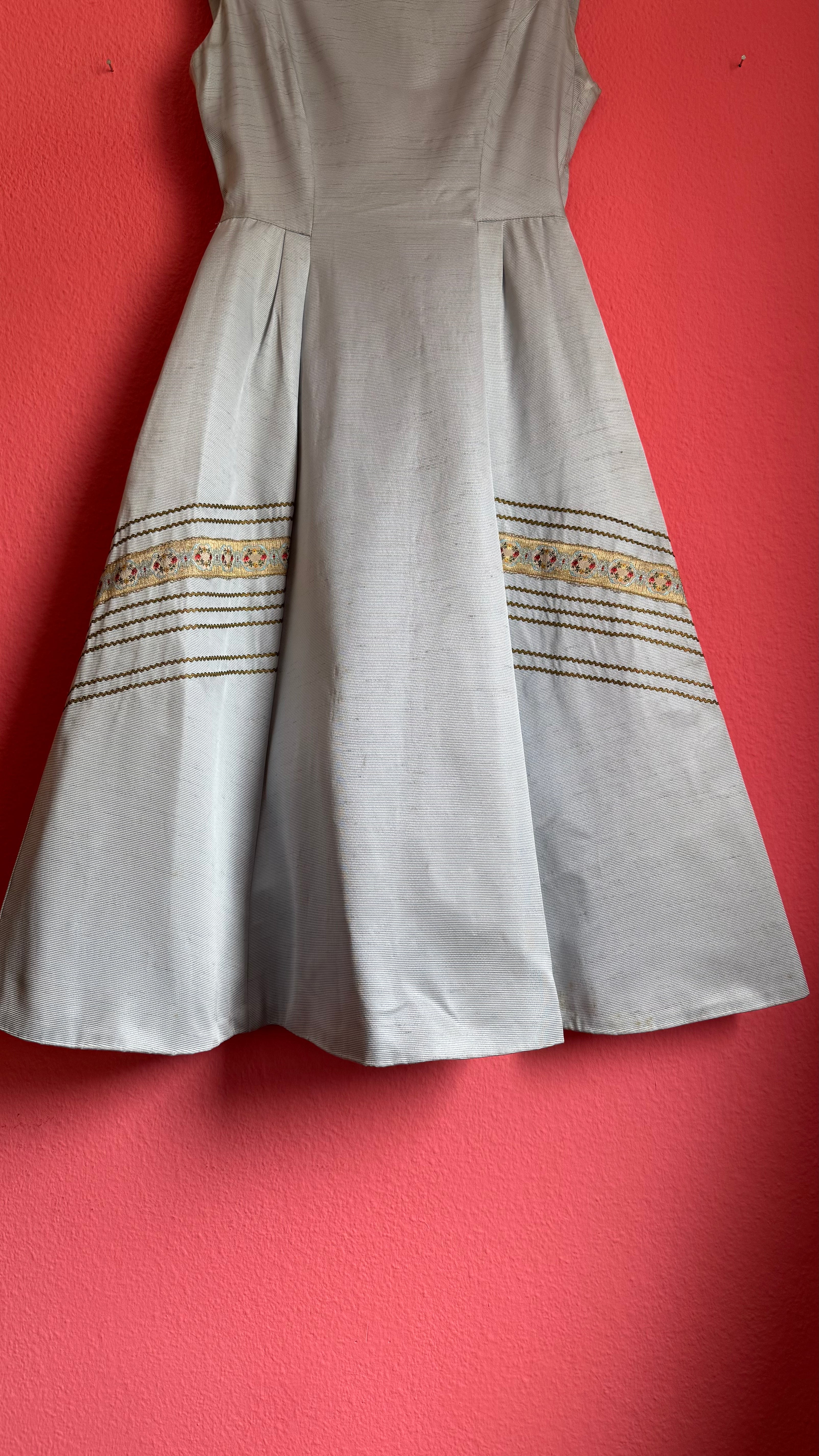 Vintage 1950s Silver Grey Silk Rep Dress with Gold Lurex Trim