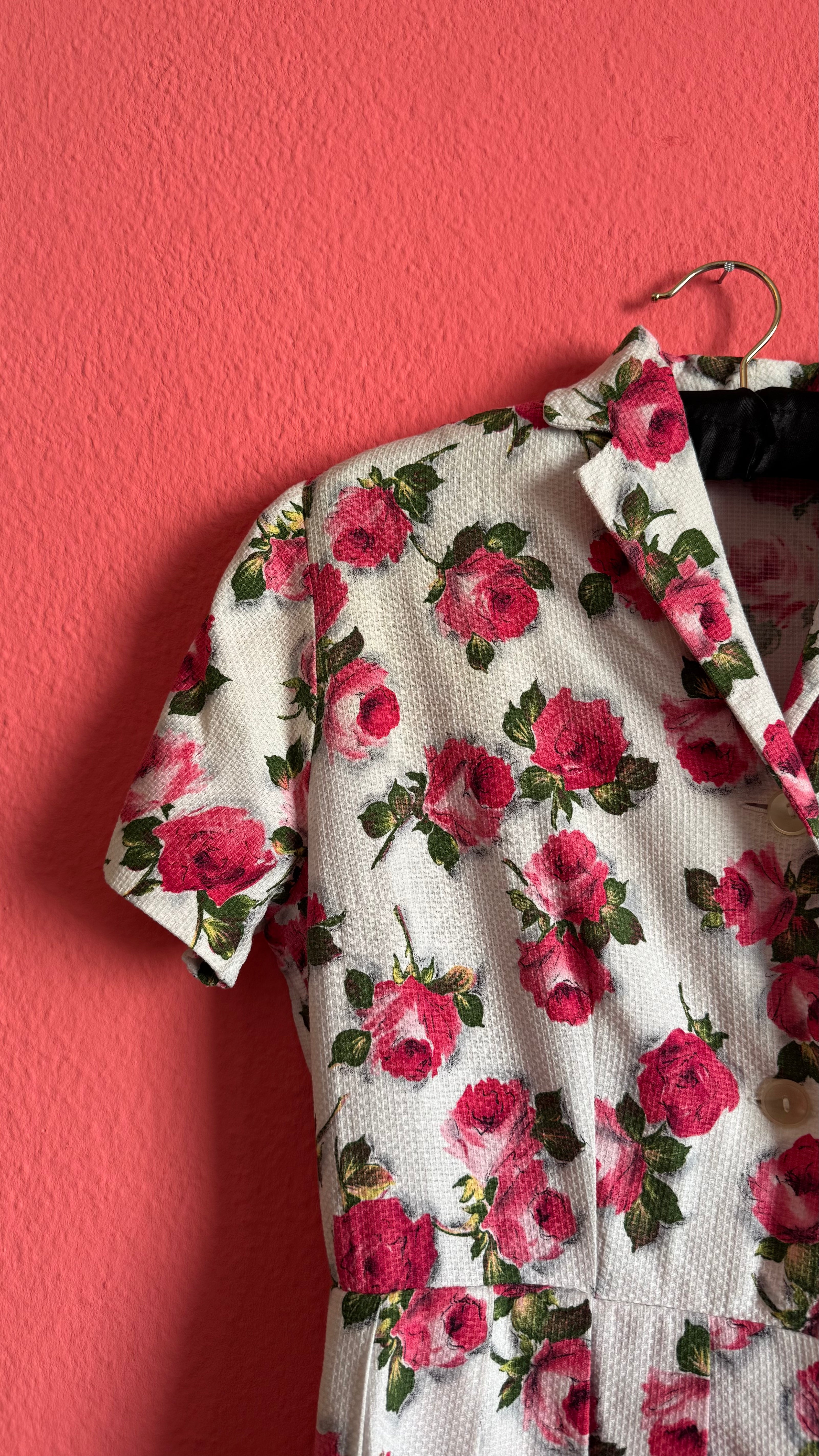 Vintage 1950s Ivory Pink Rose Print Dress with Matching Belt