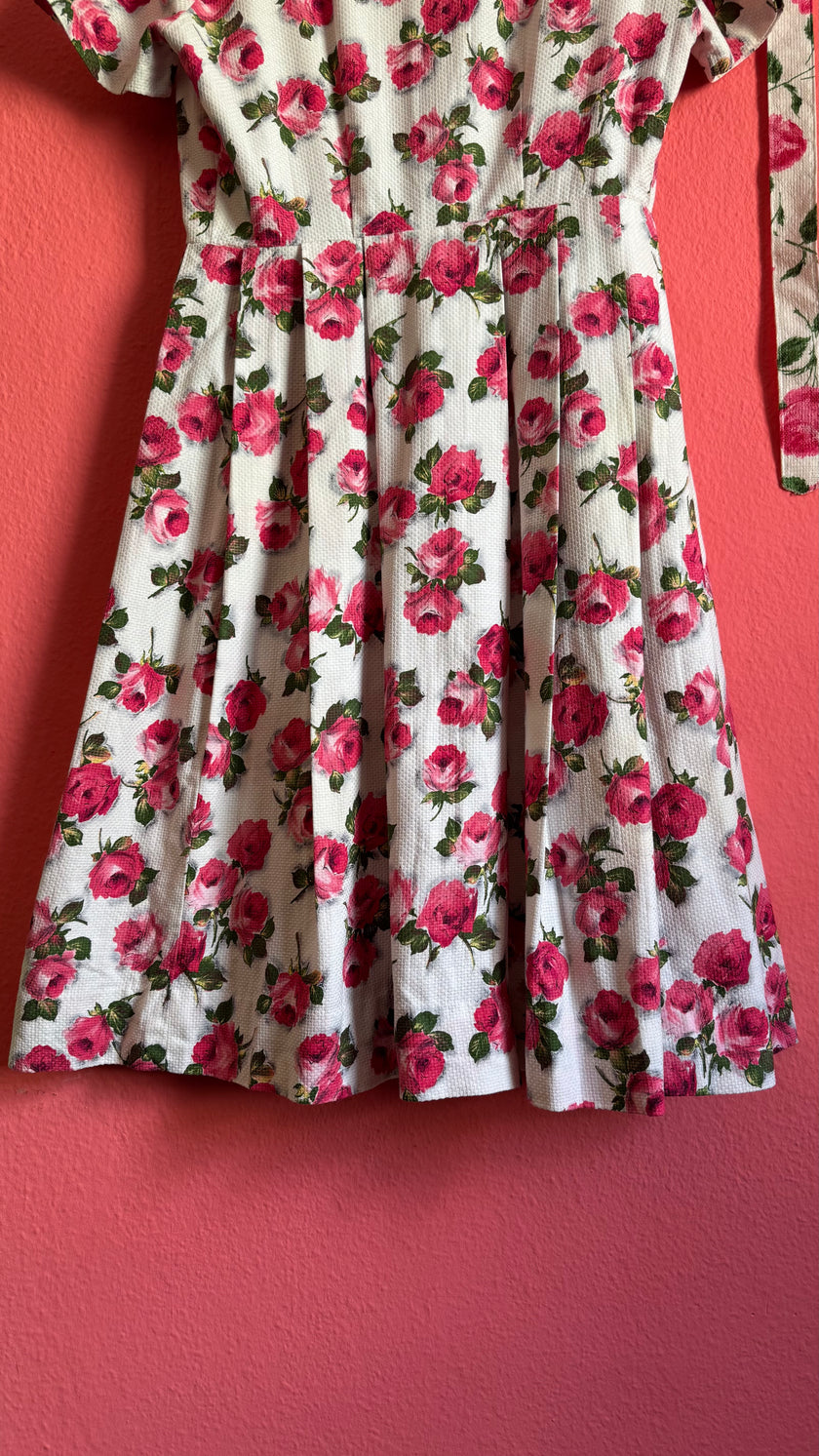 Vintage 1950s Ivory Pink Rose Print Dress with Matching Belt