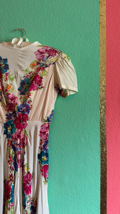 Vintage Cream Floral Appliqué Dress