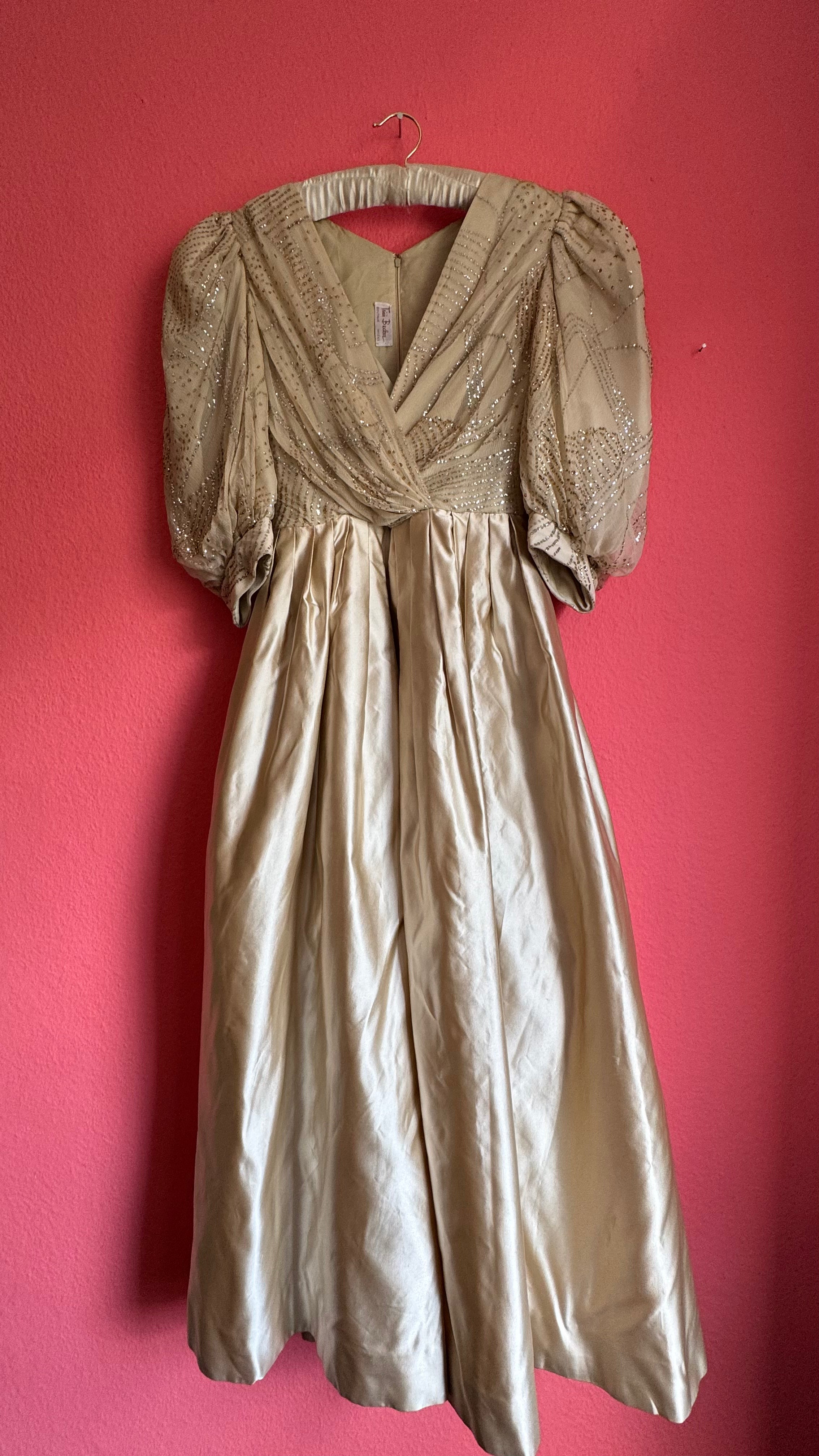 Trixi Schober Boutique Wien Champagne Beaded Evening Dress