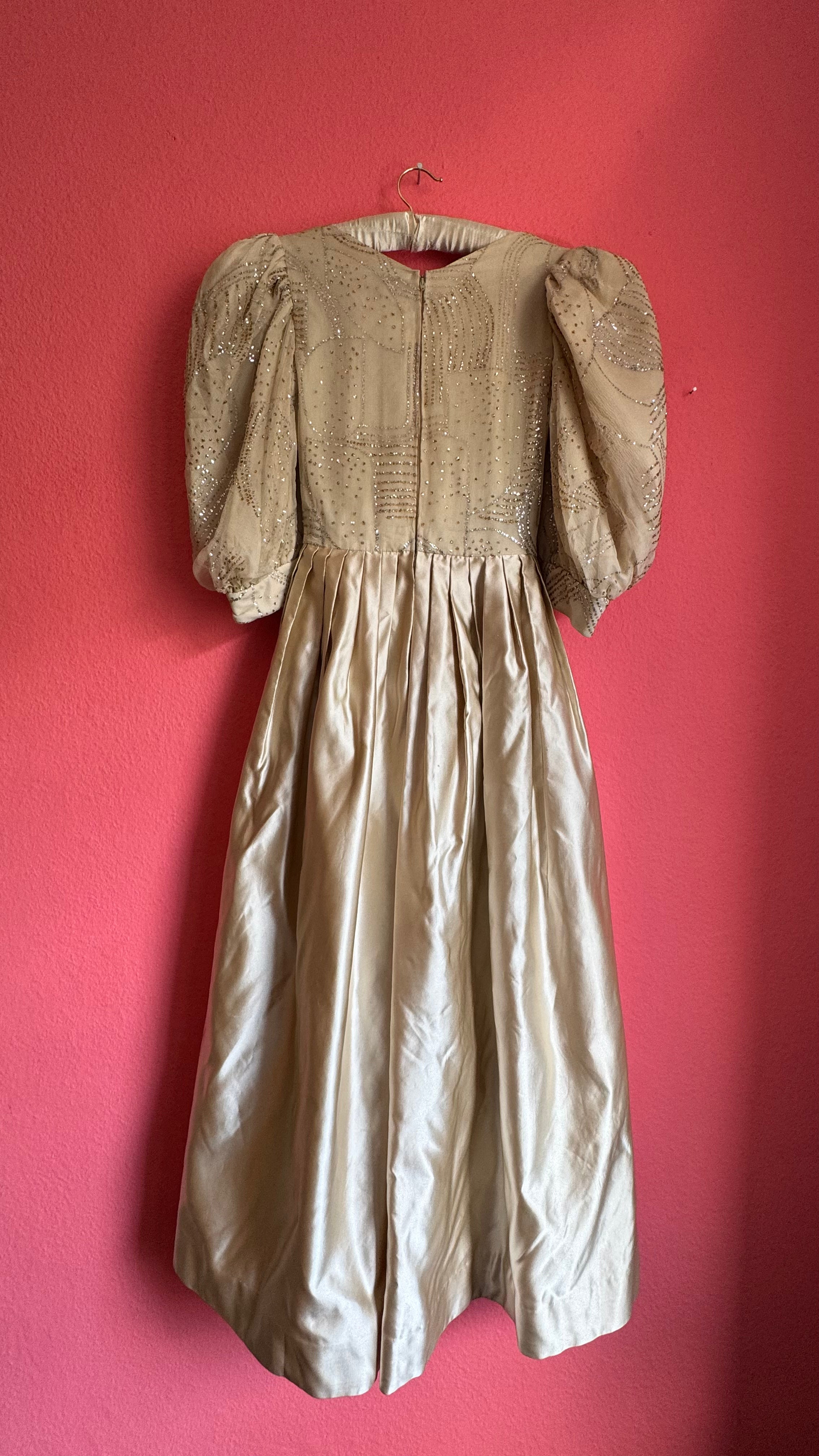 Trixi Schober Boutique Wien Champagne Beaded Evening Dress