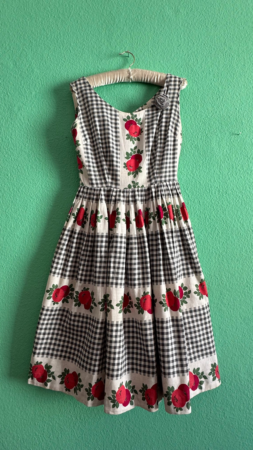 Vintage 1950s Gingham And Apple Print Cotton Dress
