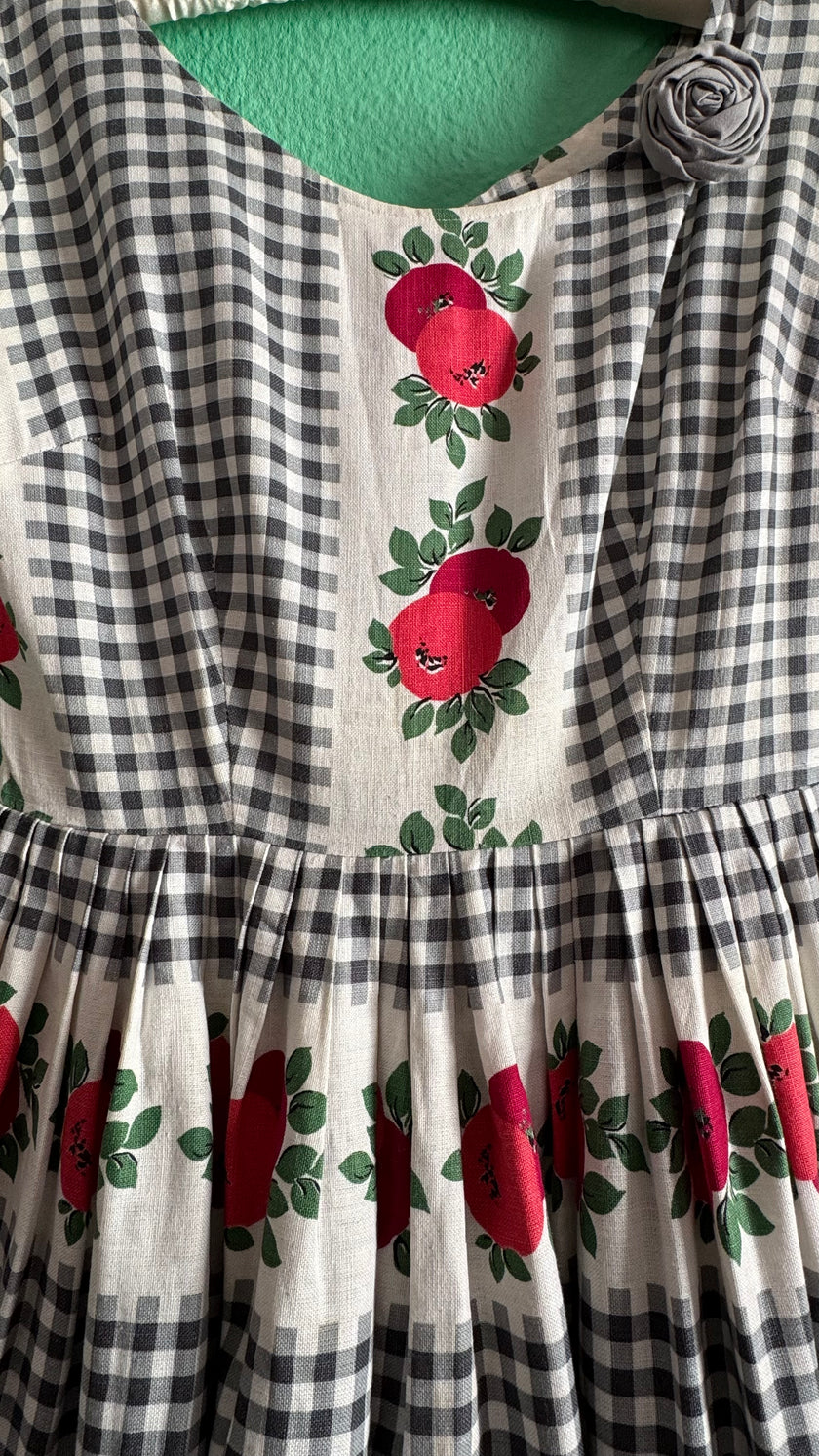 Vintage 1950s Gingham And Apple Print Cotton Dress