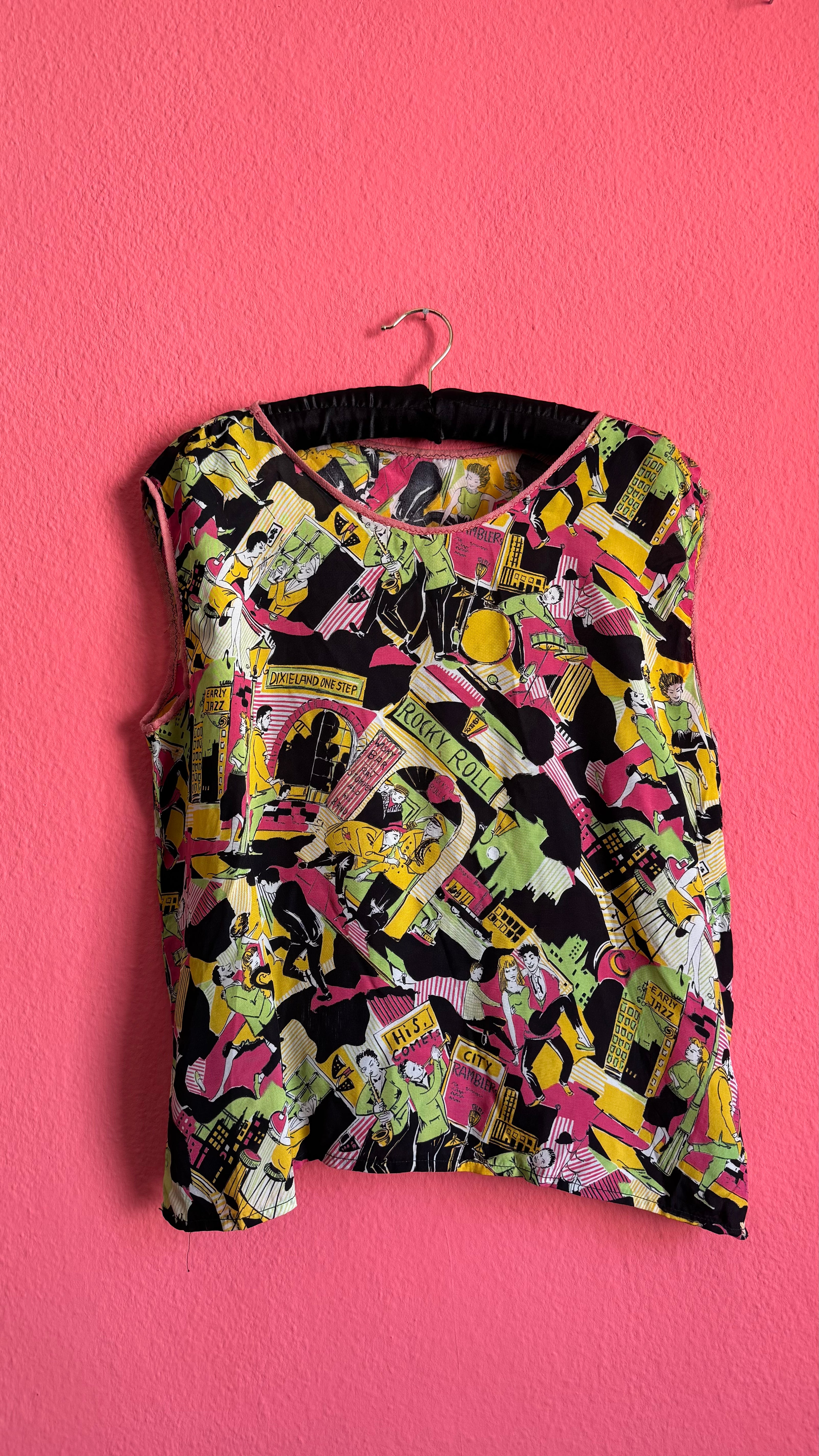 Vintage Rock ’n’ Roll Novelty Print Sleeveless Top