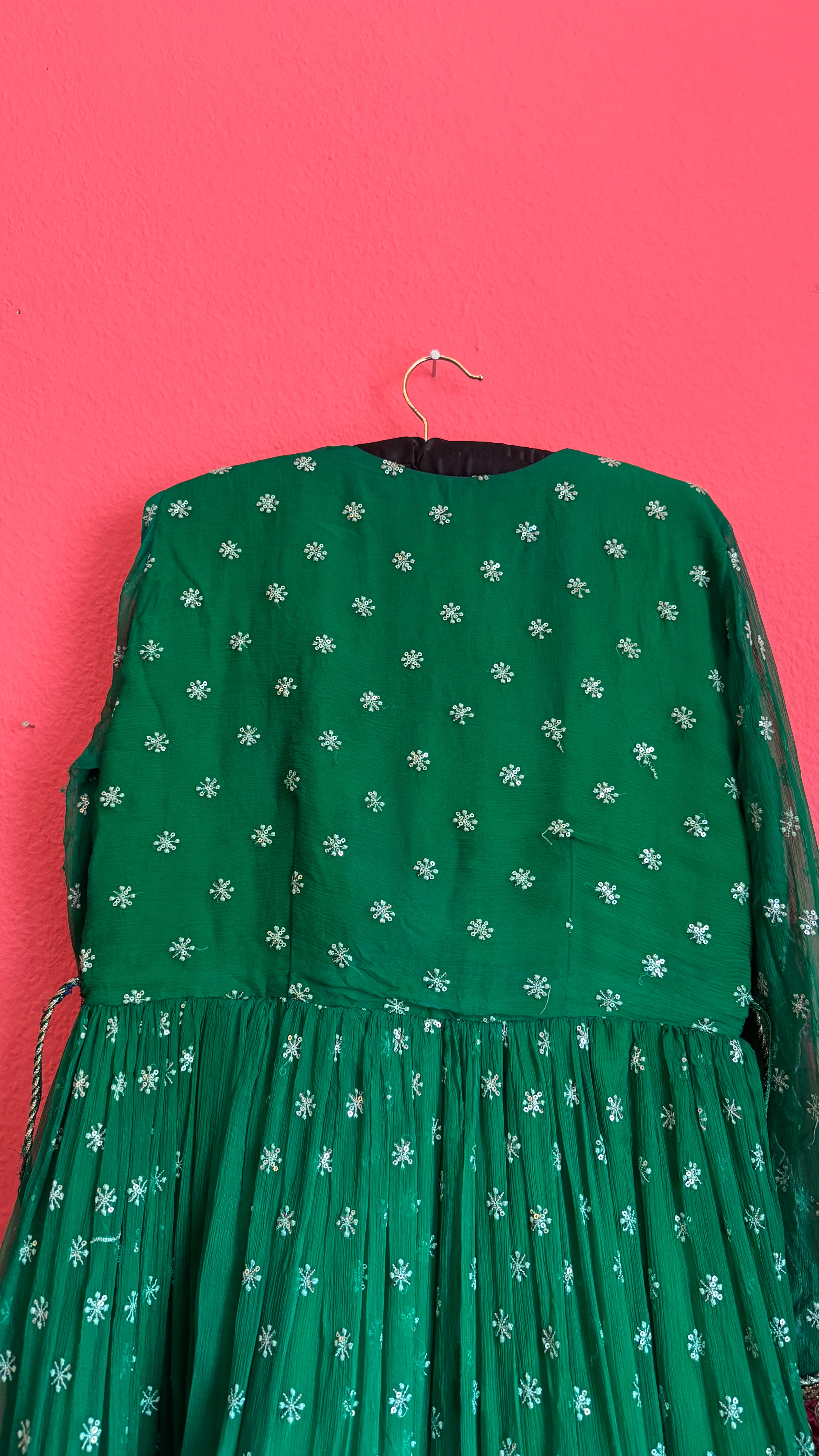 1980s Emerald Green Embroidered Dress With Burgundy Trim