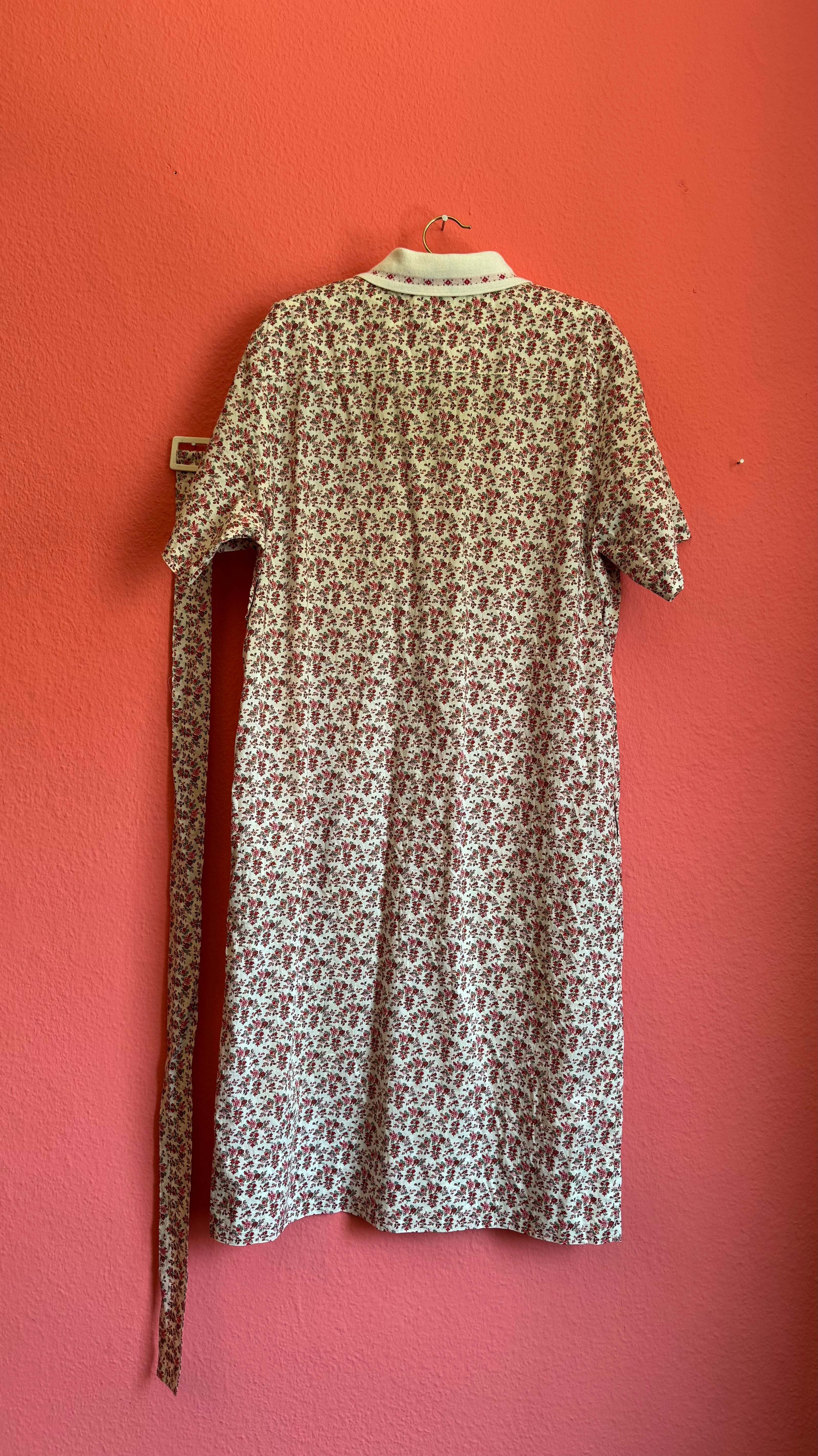 Vintage Burberrys Of London Floral Belted Shirt Dress