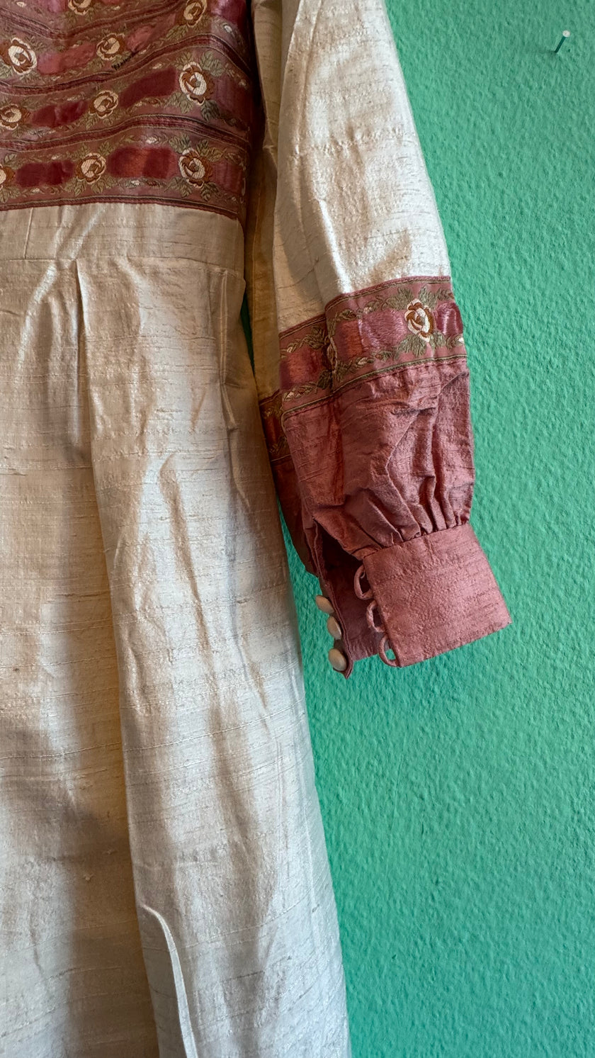 Vintage Die Schöne Münchnerin Trachten Silk Blend Dress